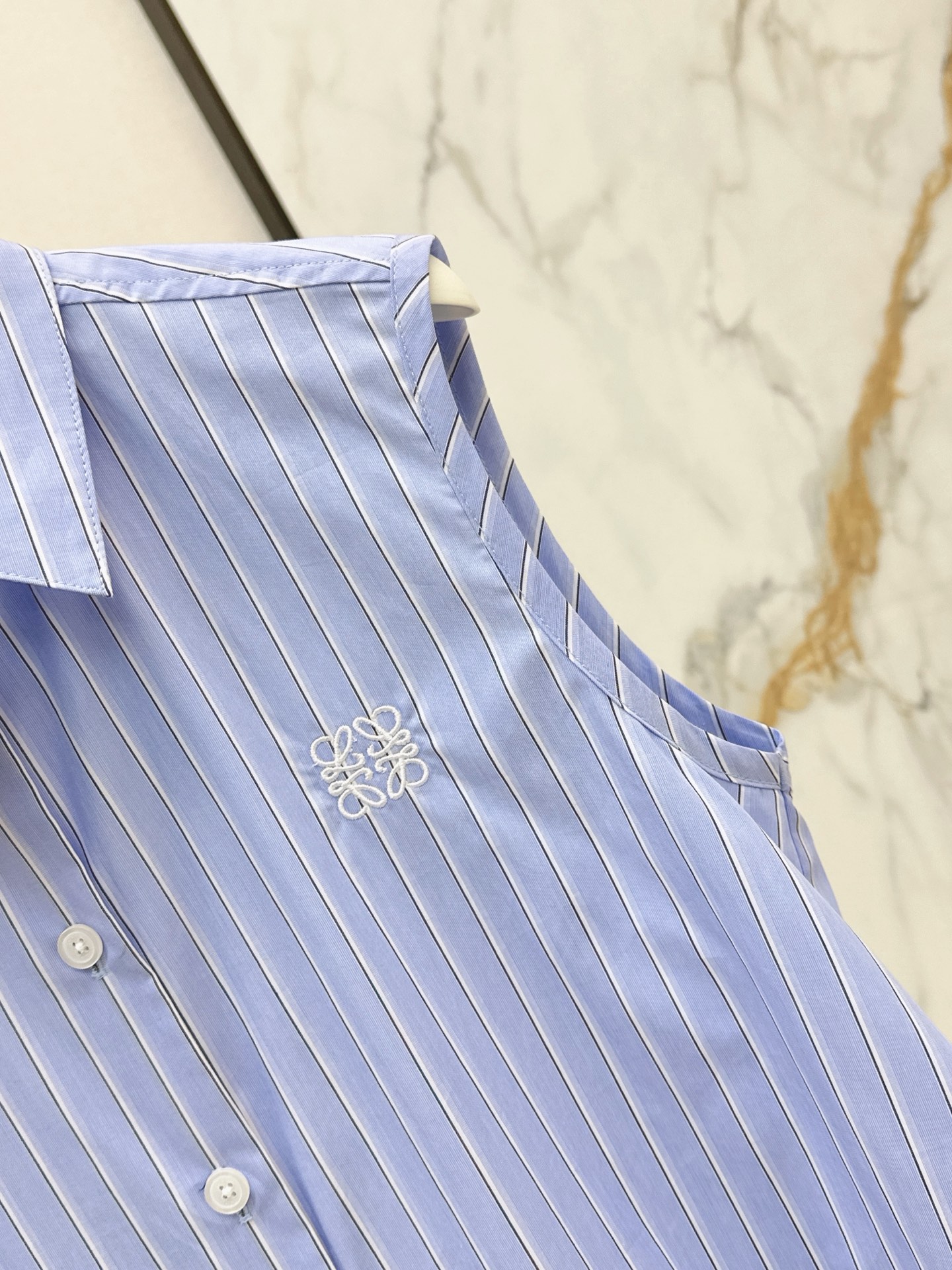 Loe 26ss sleeveless shirt