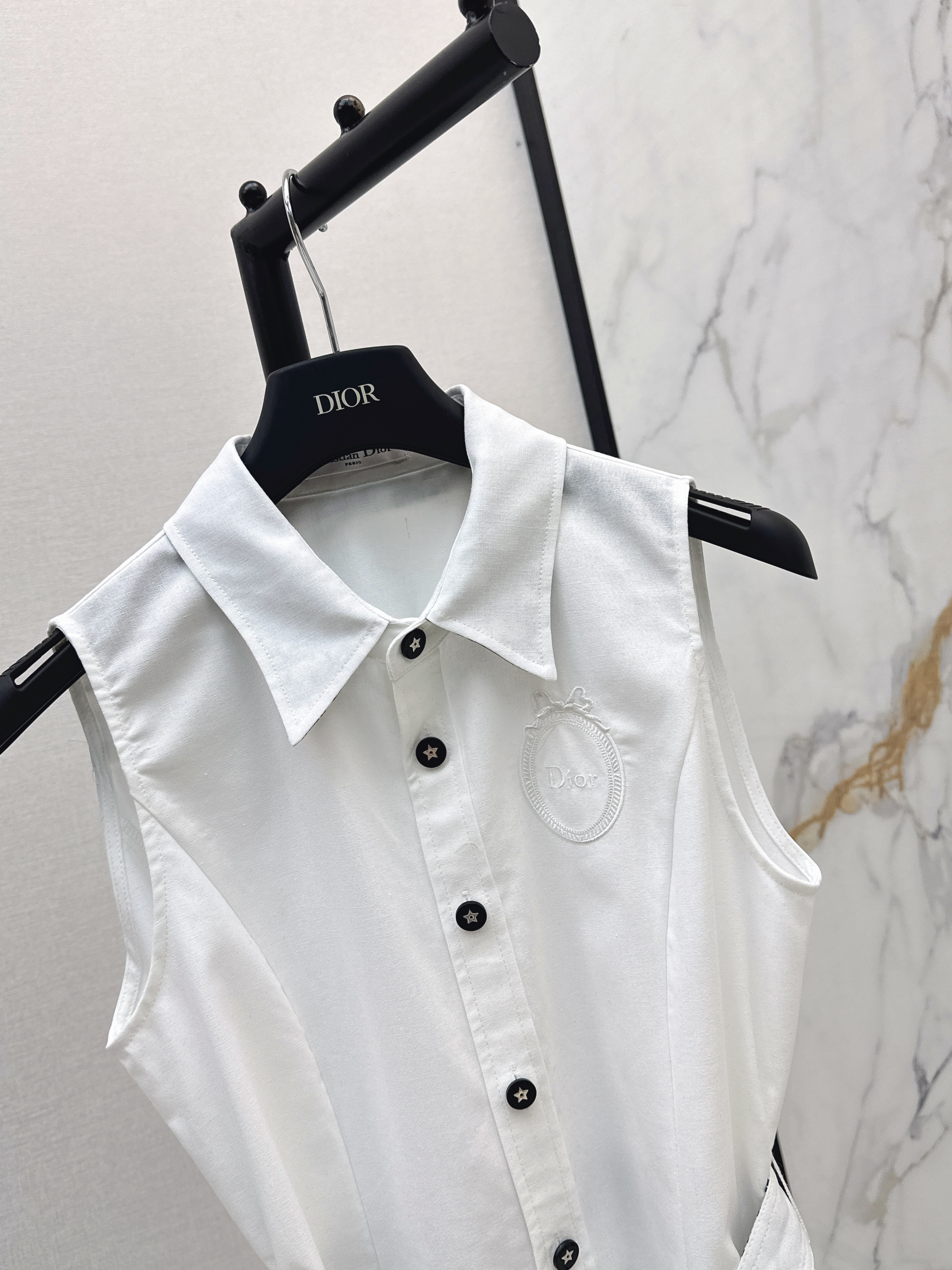 CD 26SS Sleeveless Belted Shirt Dress