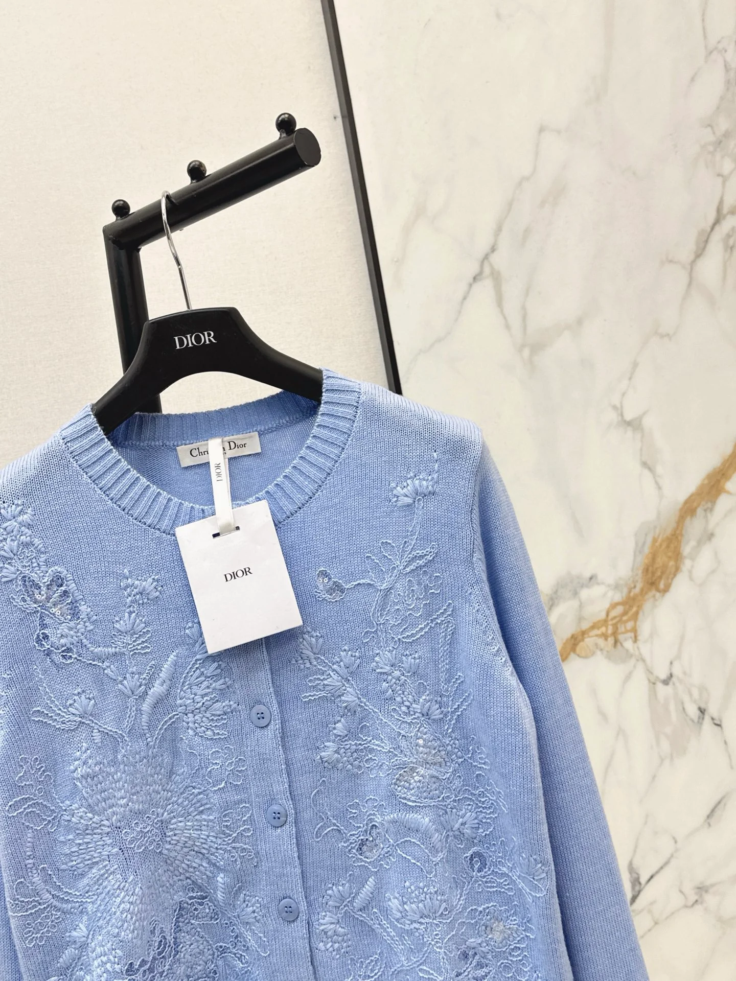 CD 25fw embroidery cardigan