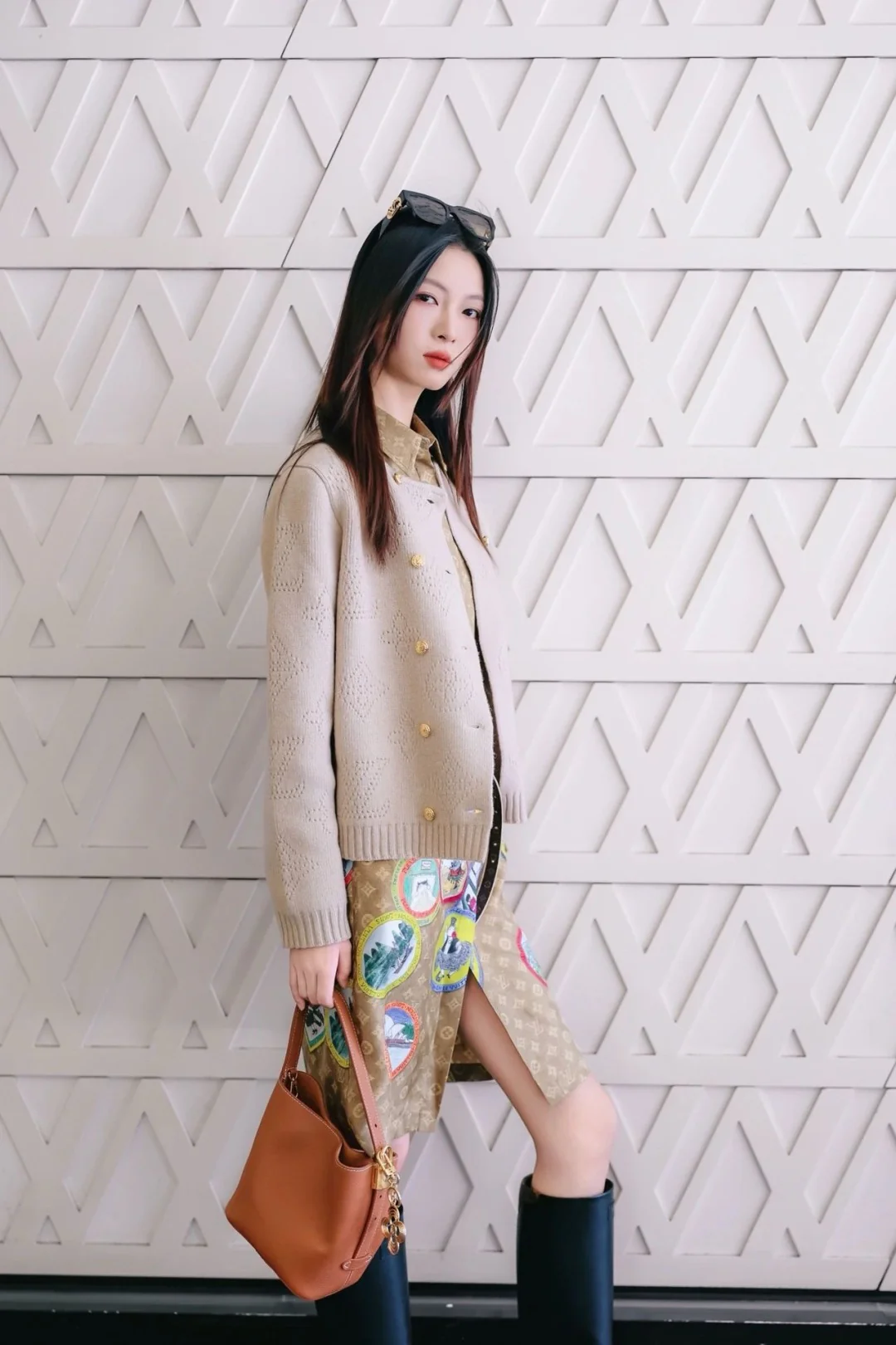 Loui 25fw knit cardigan