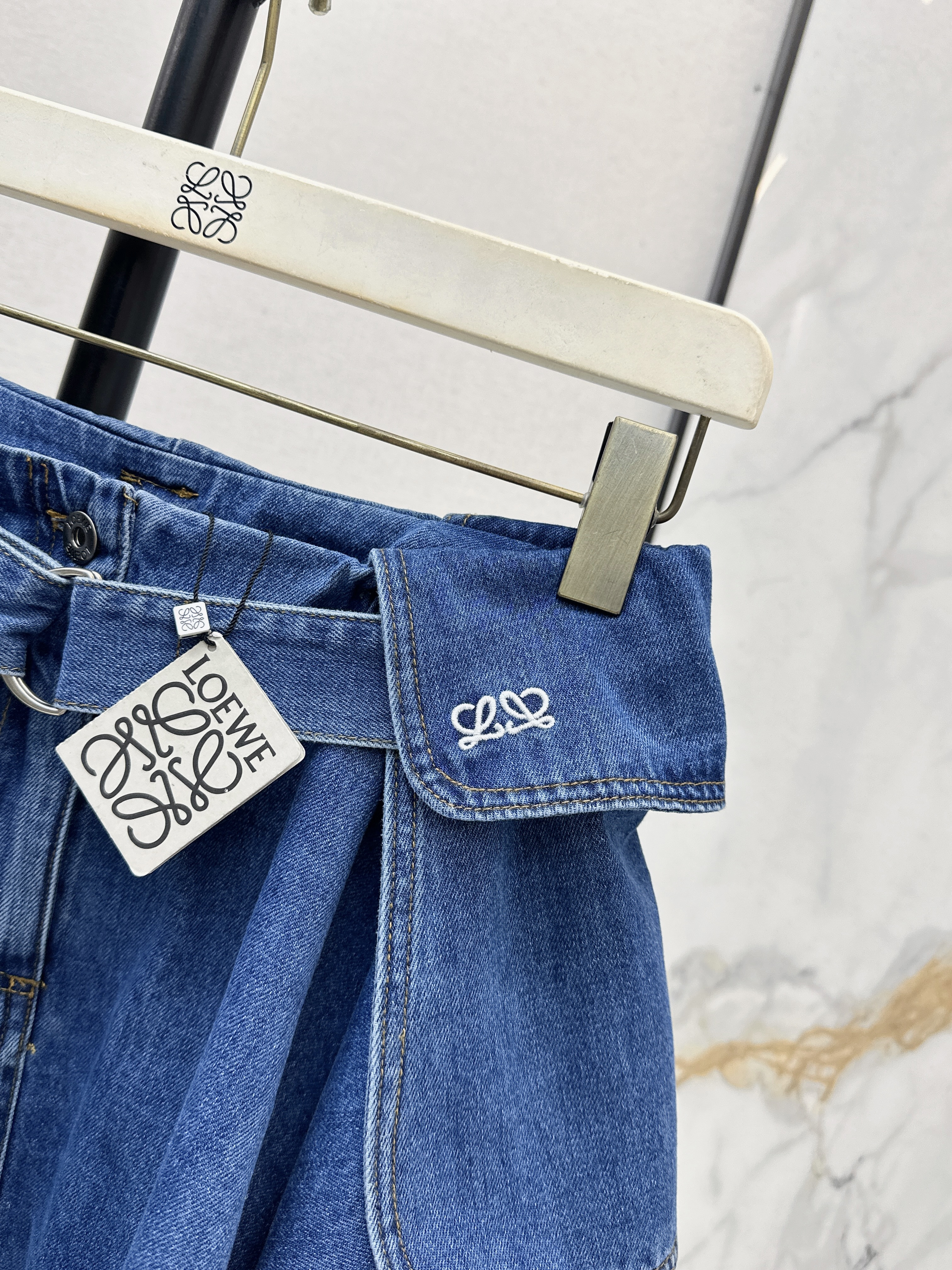 Loe 26ss denim skirt
