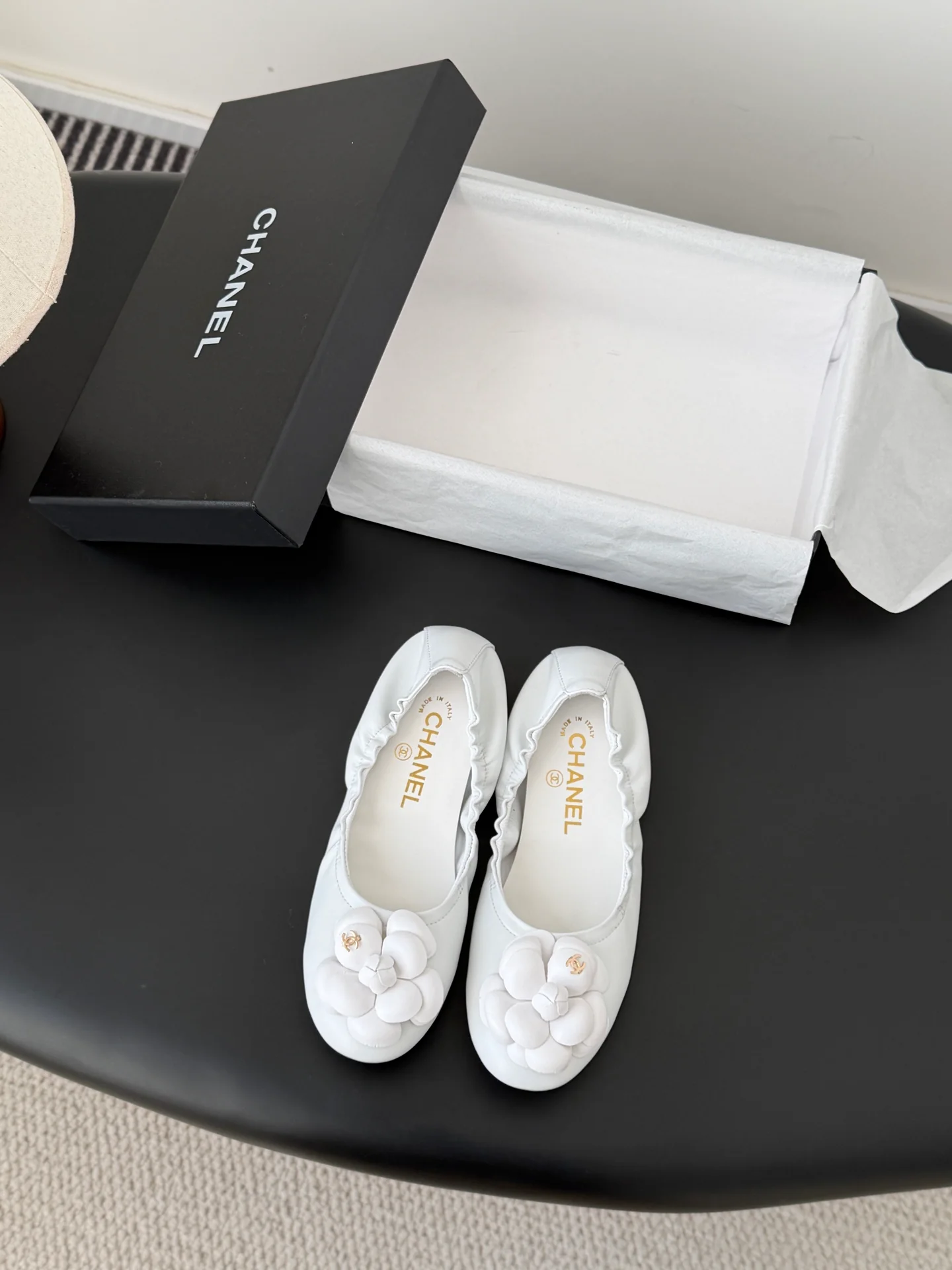 Chan 26K camellia flats