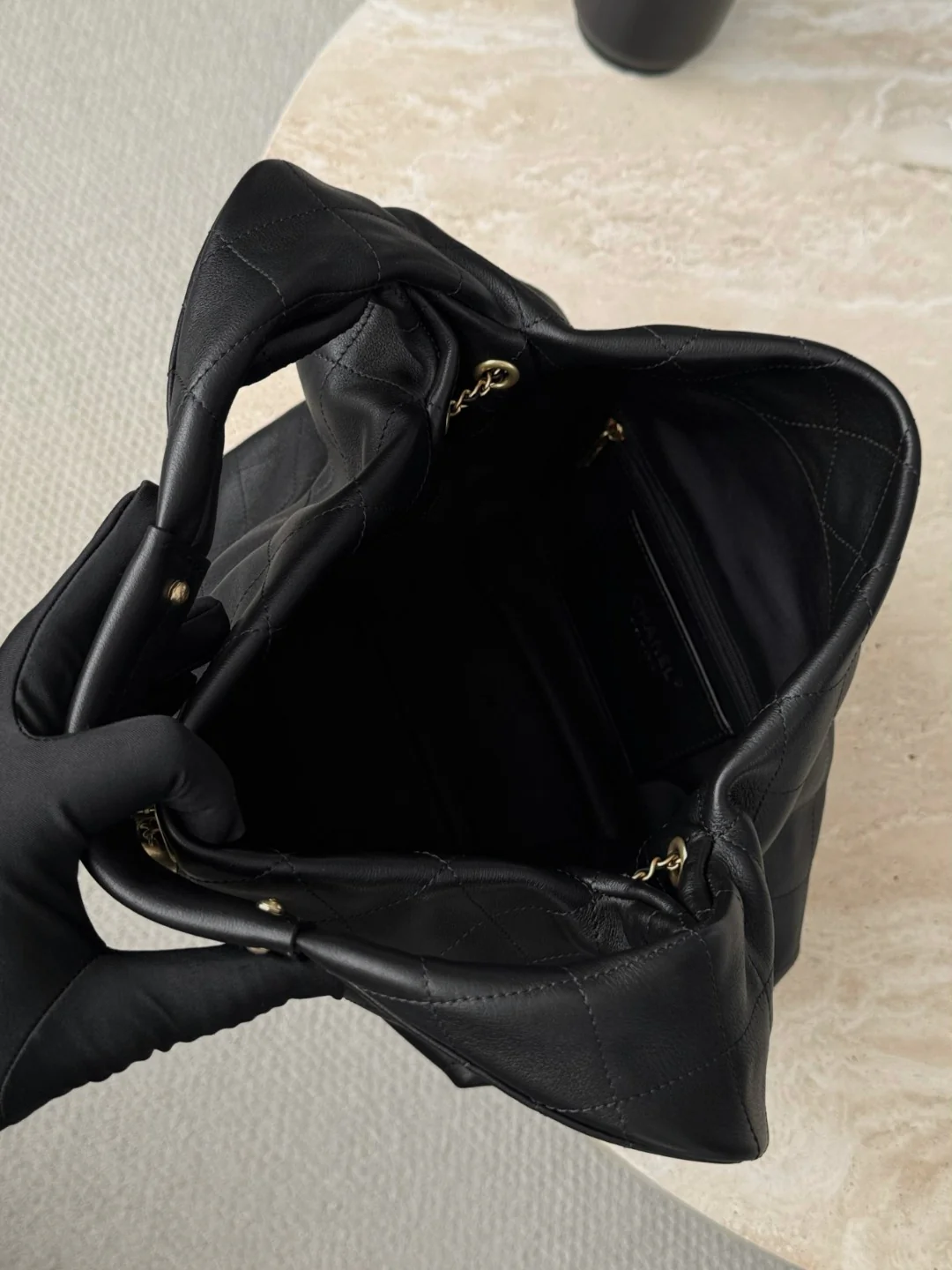 Chan 26C hobo bags