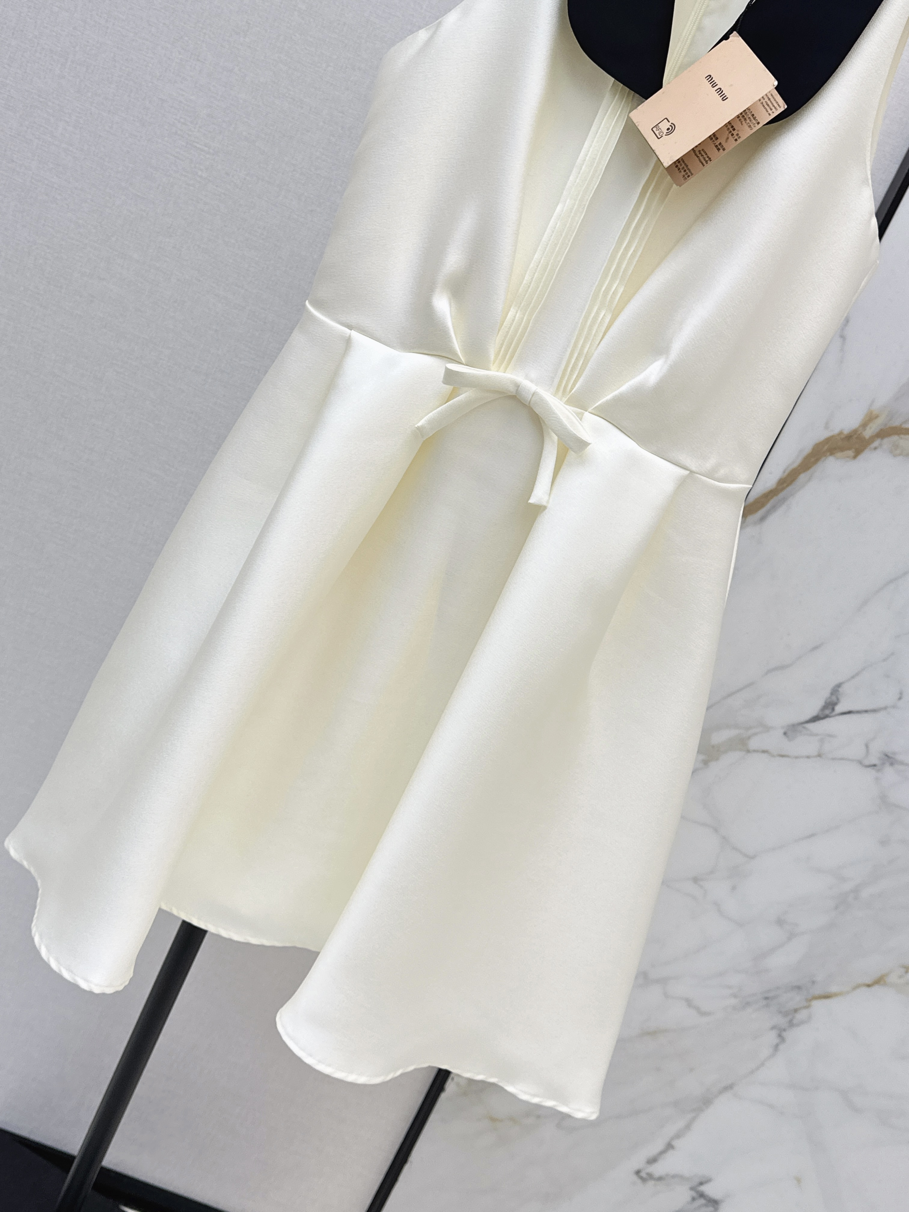 Miu 26ss sleeveless dress