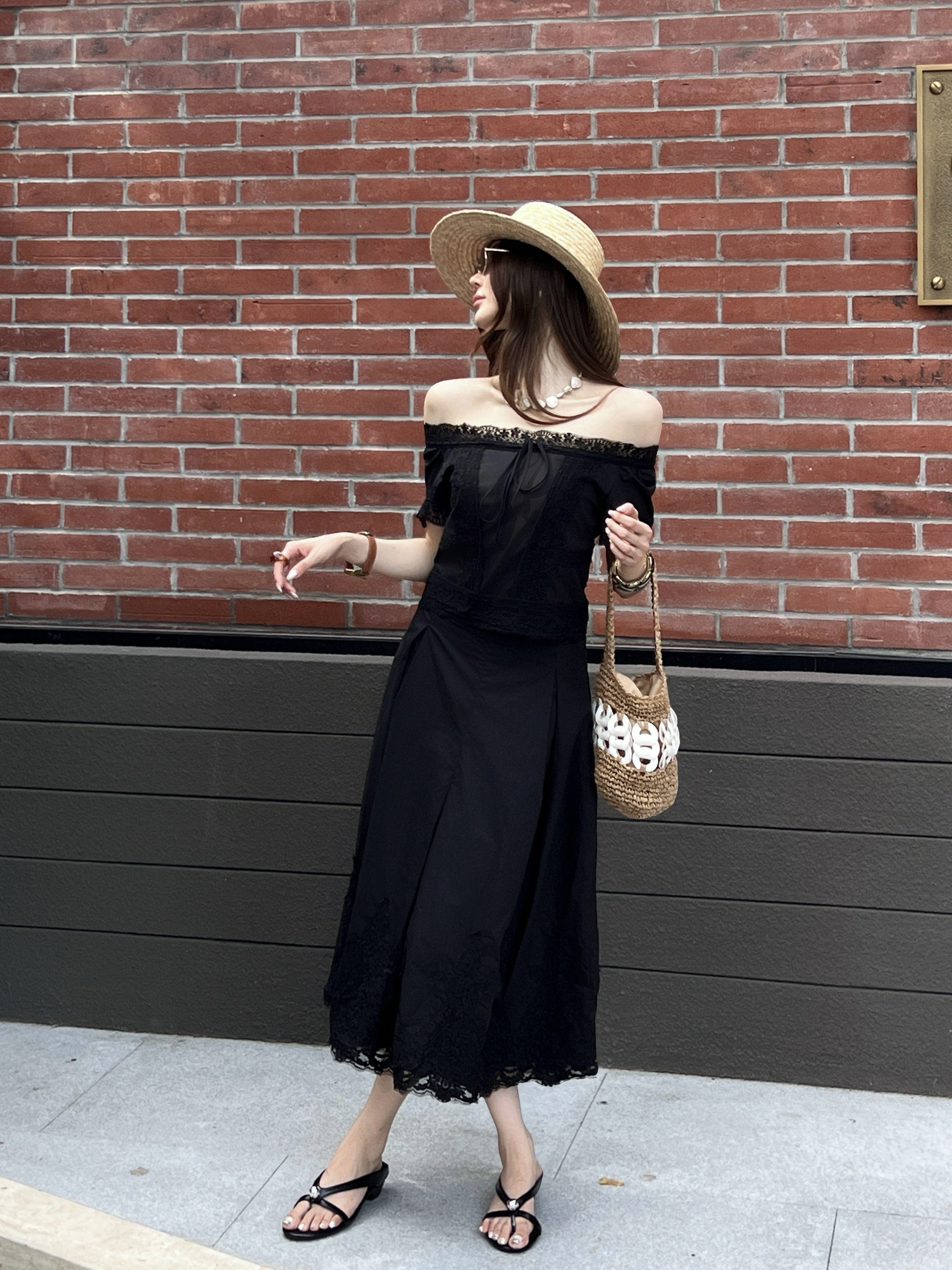 ES 26ss lace crop top skirt set
