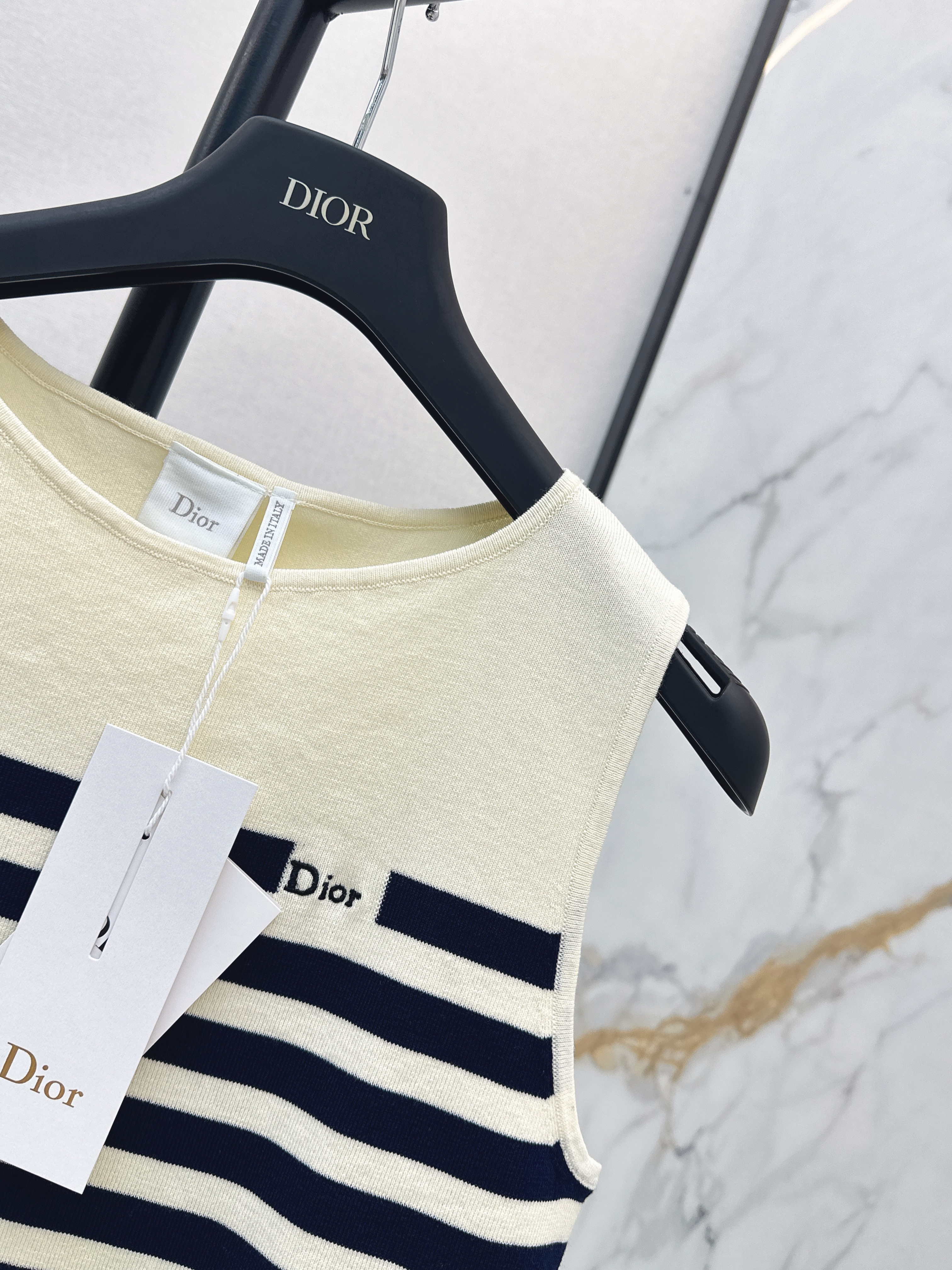 CD 26ss stripe sleeveless knitwear
