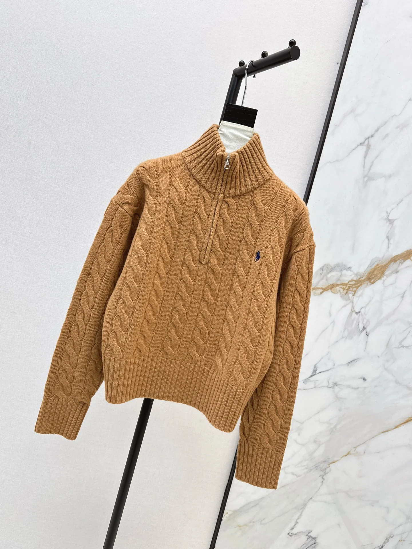 Ralp 25fw cable knit sweater