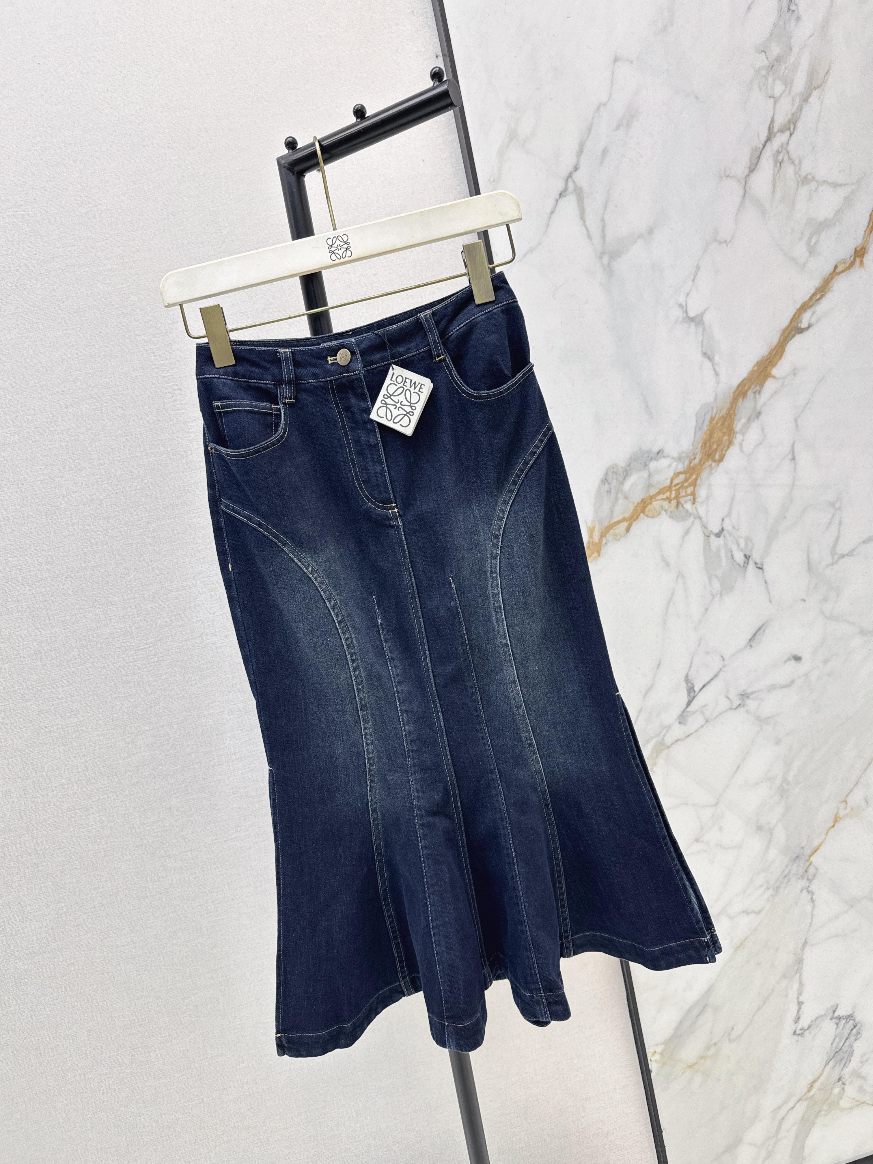 Loe 26ss mermaid skirt