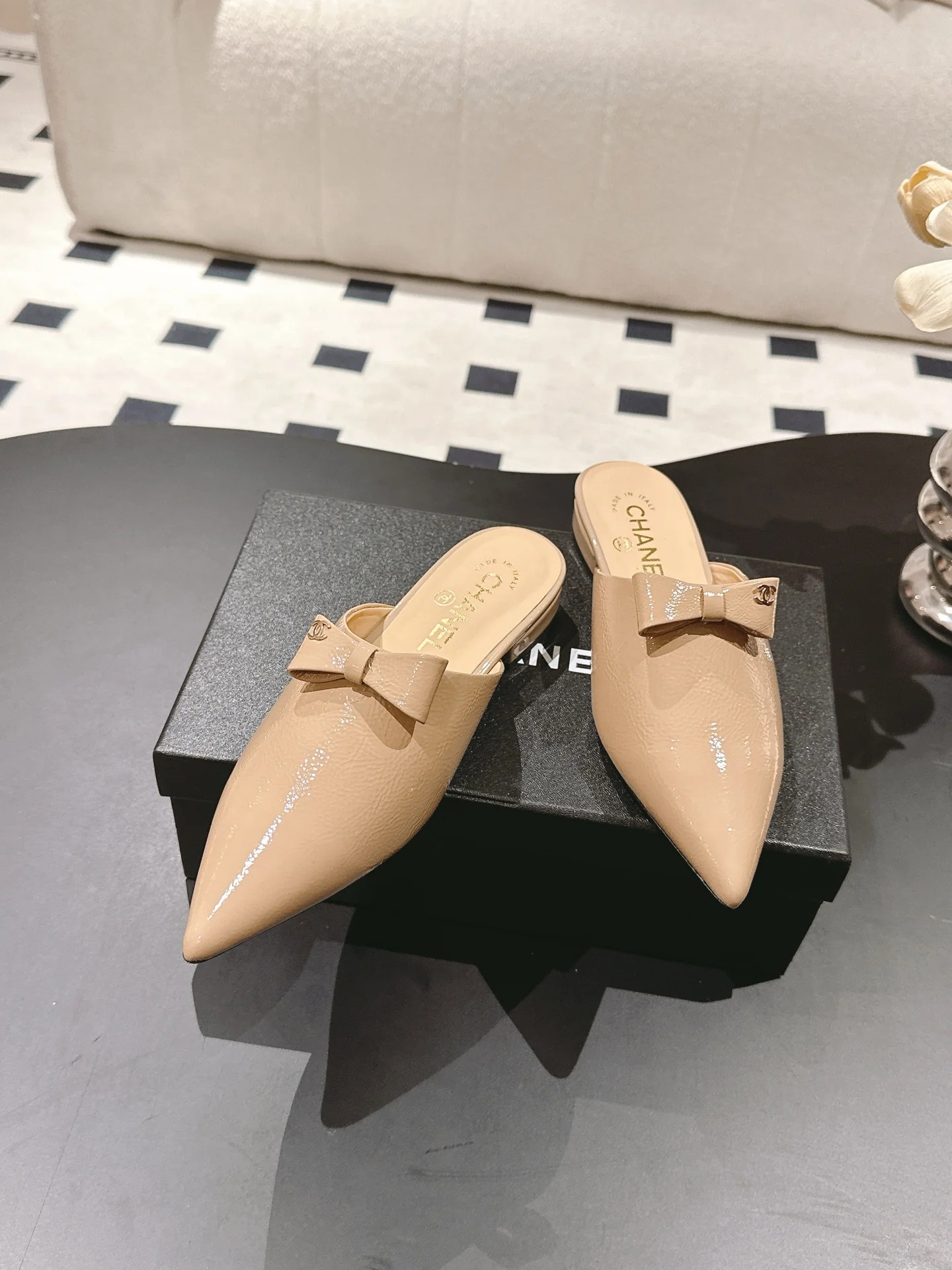 Chan 25fw mules