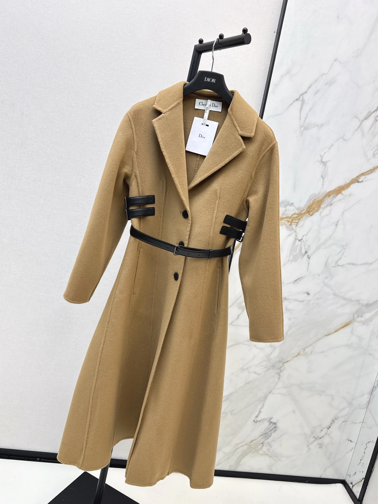 CD 25fw woolen overcoatS