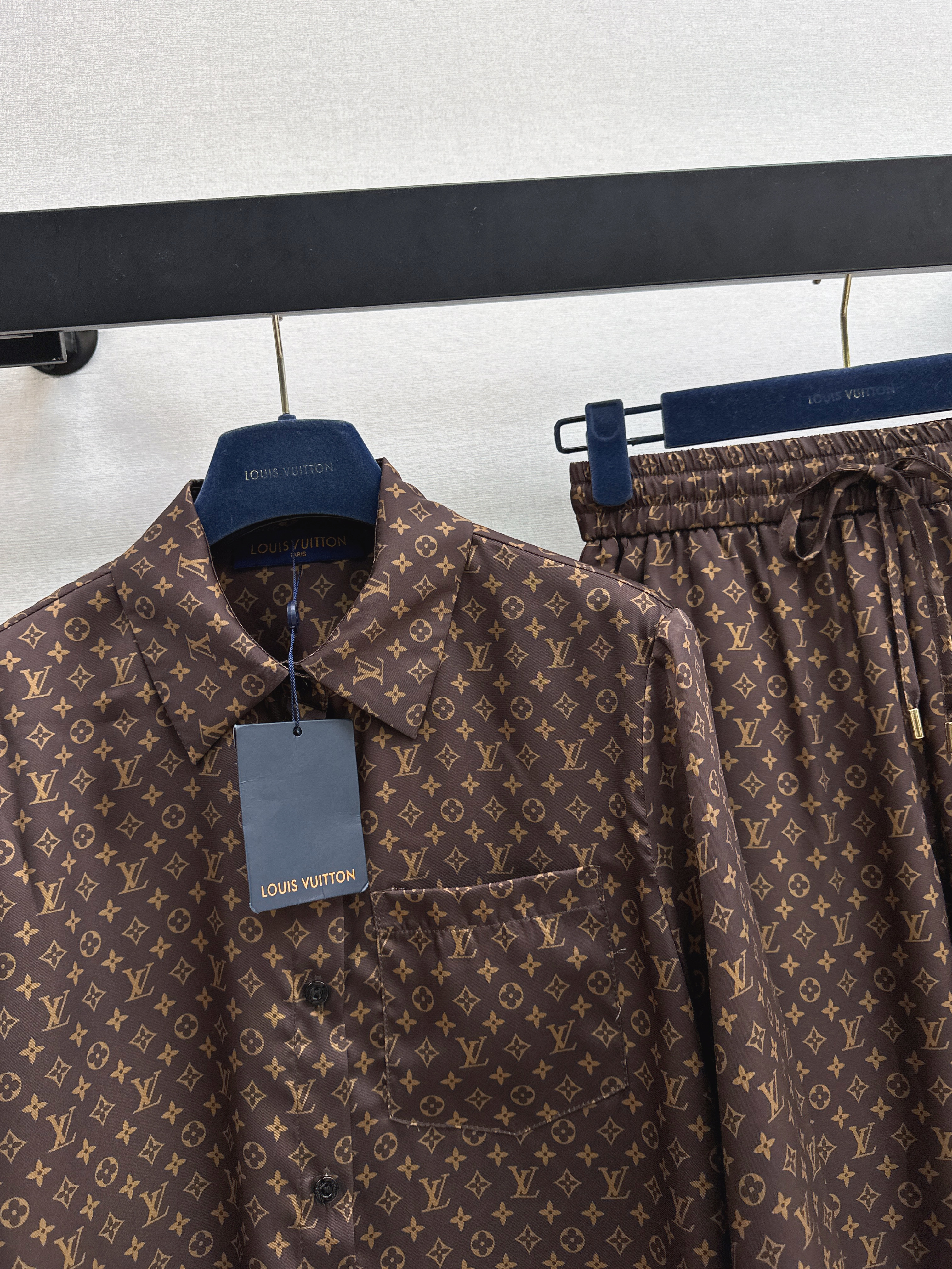 Loui 26ss print shirt pants  set