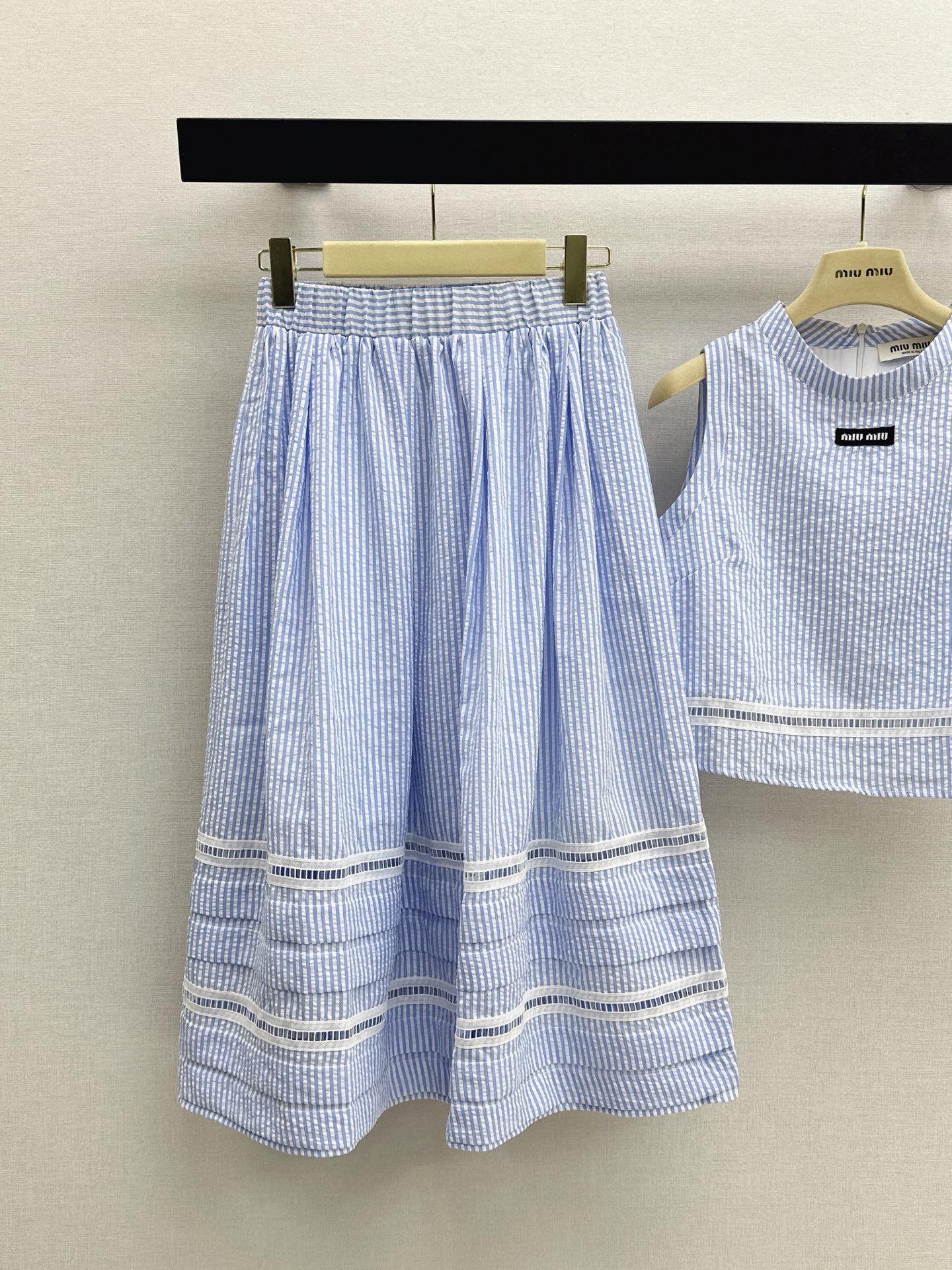 Miu 26ss check cropped top skirt set