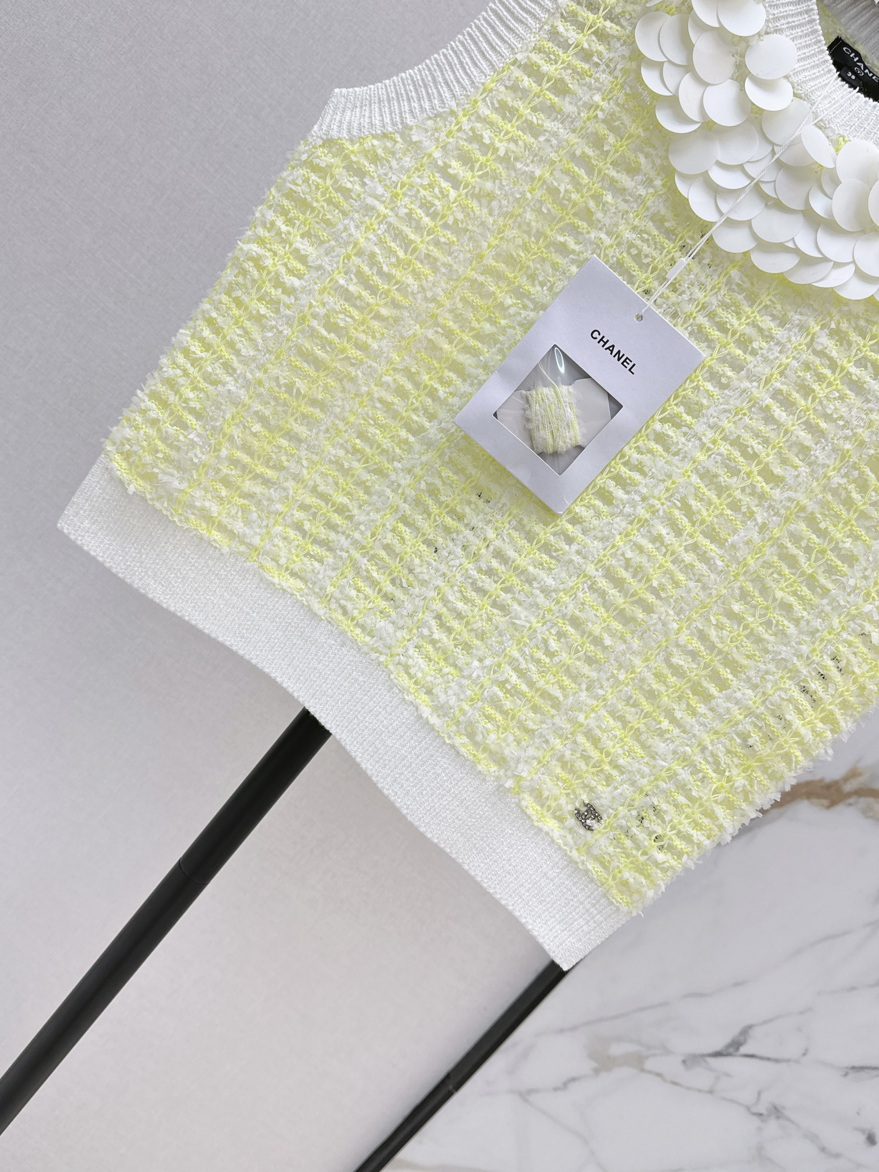 Chan 26ss sleeveless knit top