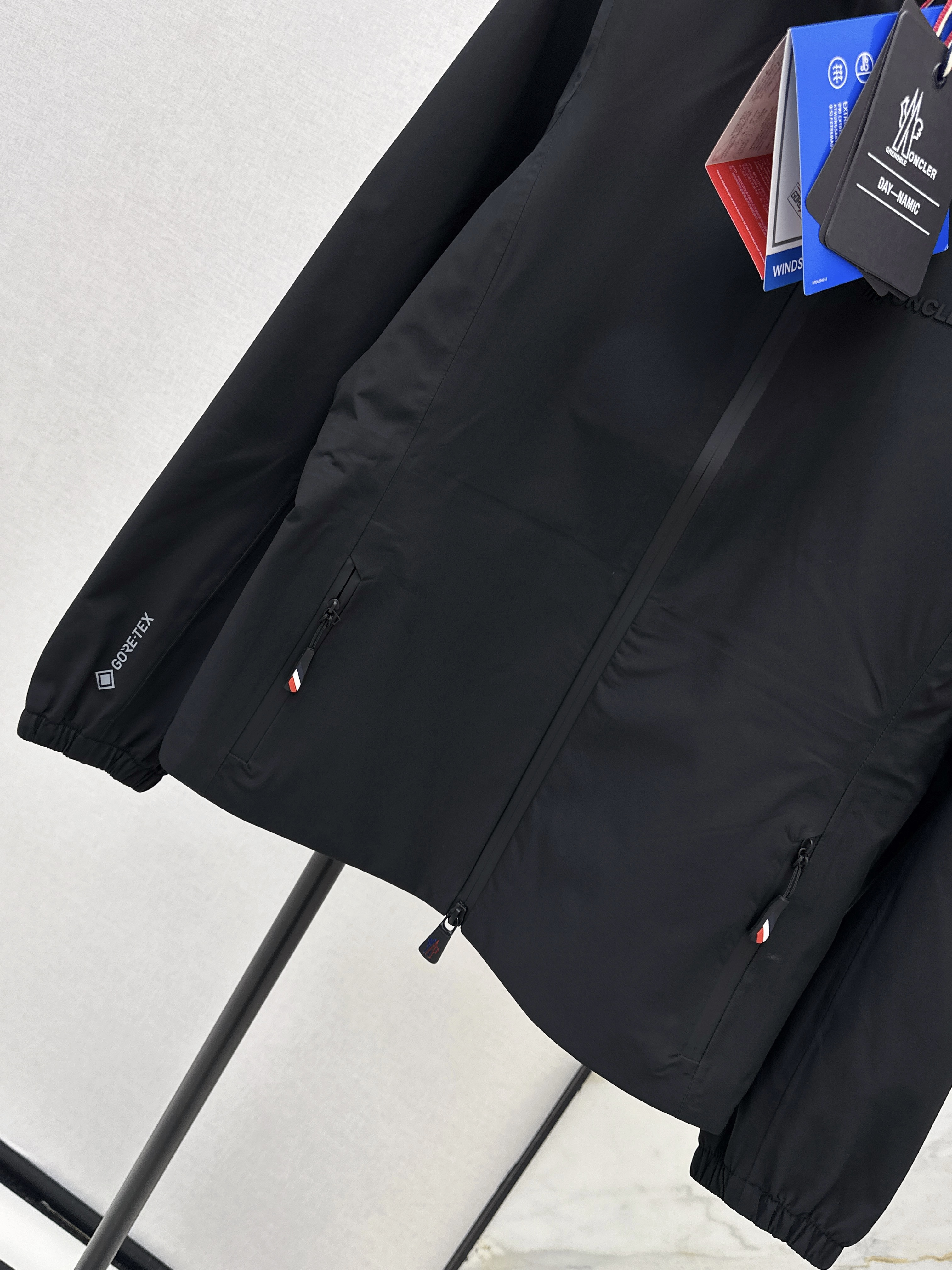 Monc 26ss windbreaker