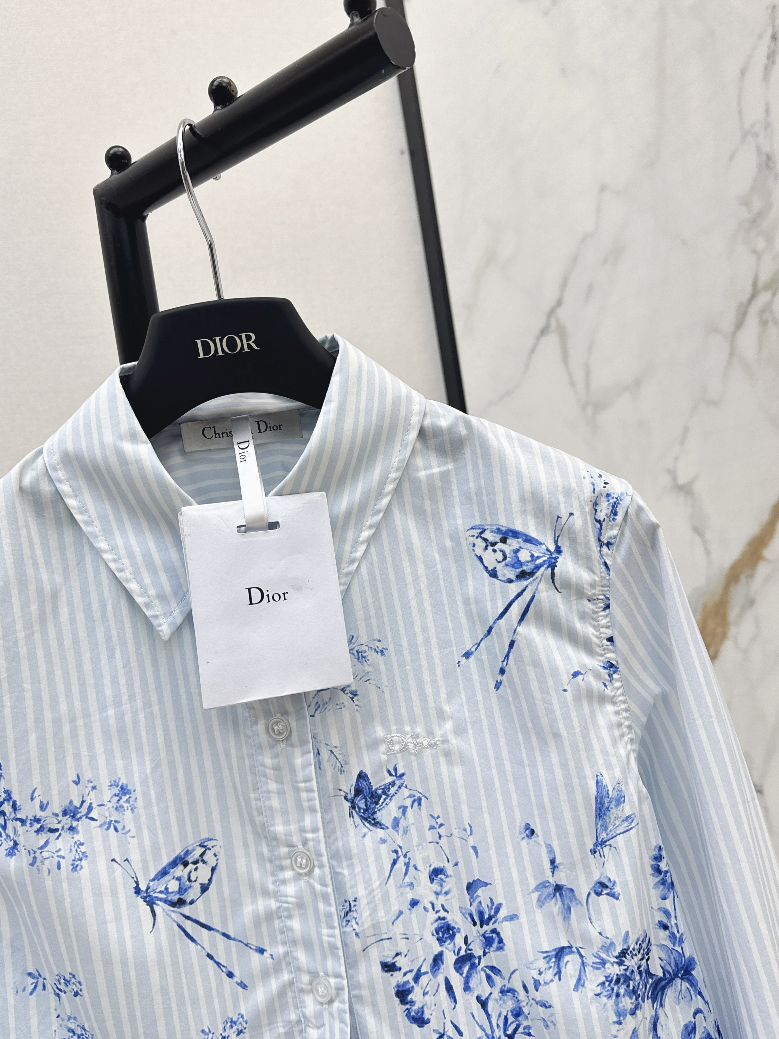 CD 26SS Striped Tie-Front Shirt