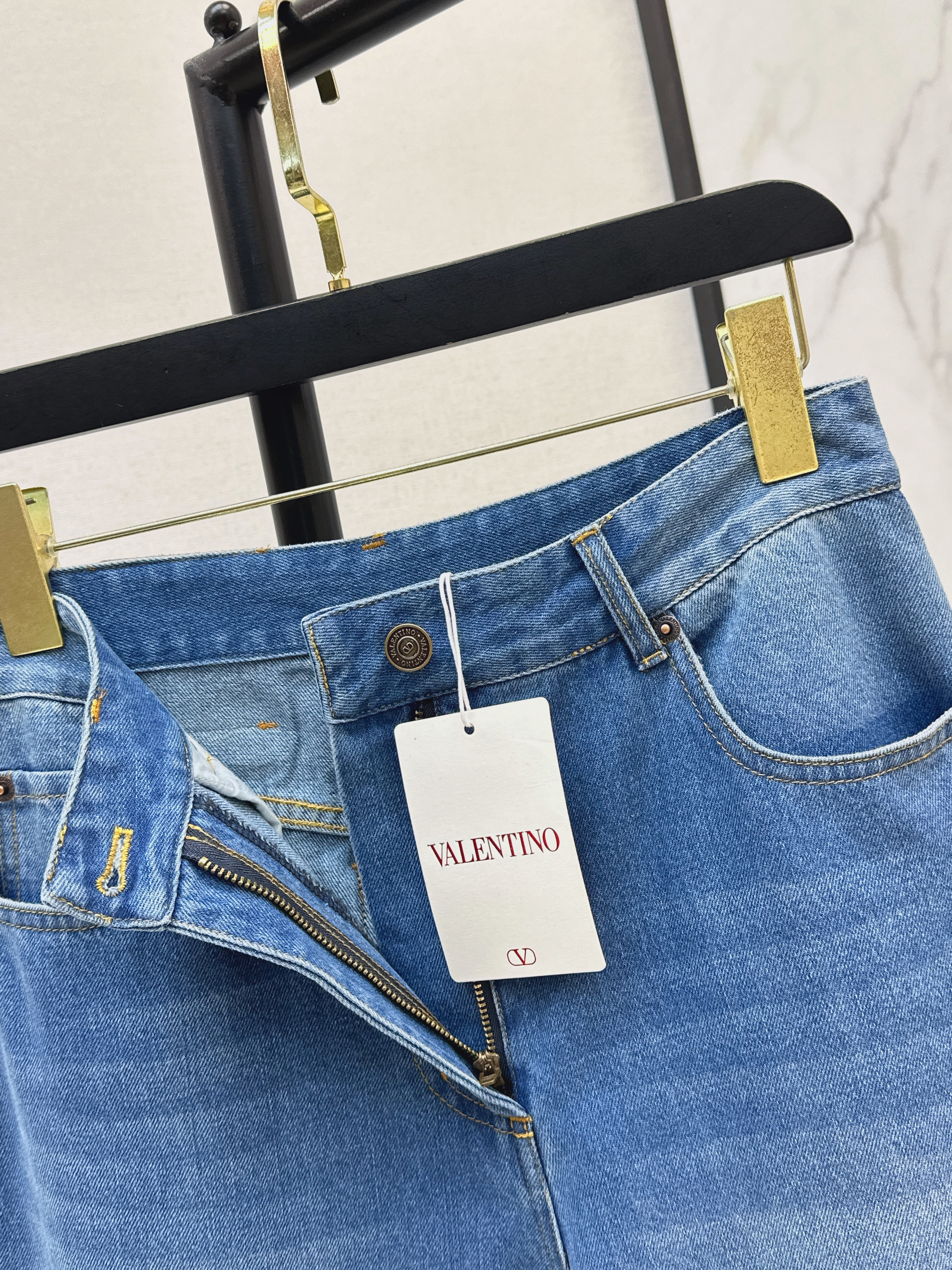 Valen 26ss cropped jeans