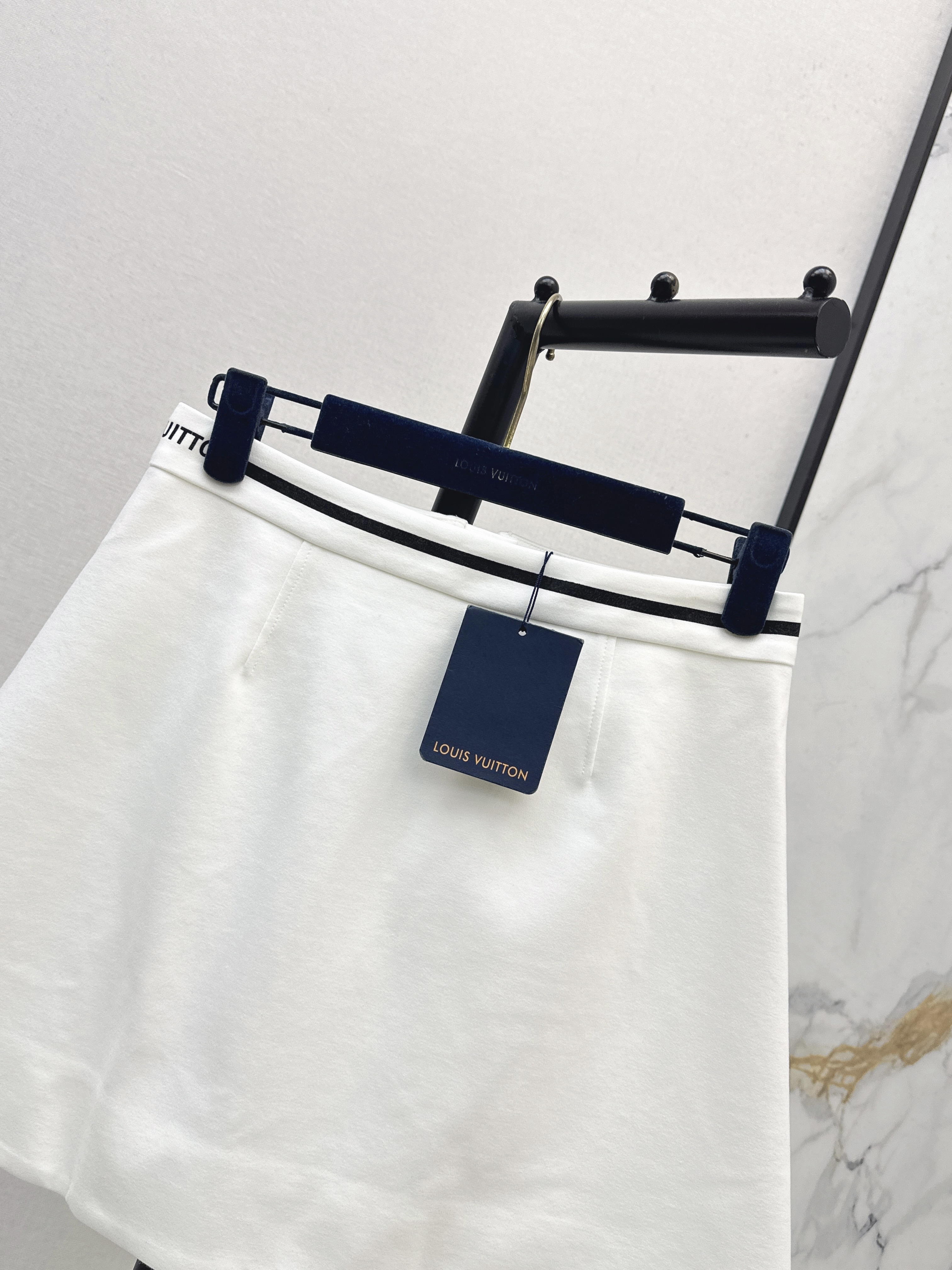 Loui 26ss A-line skirt