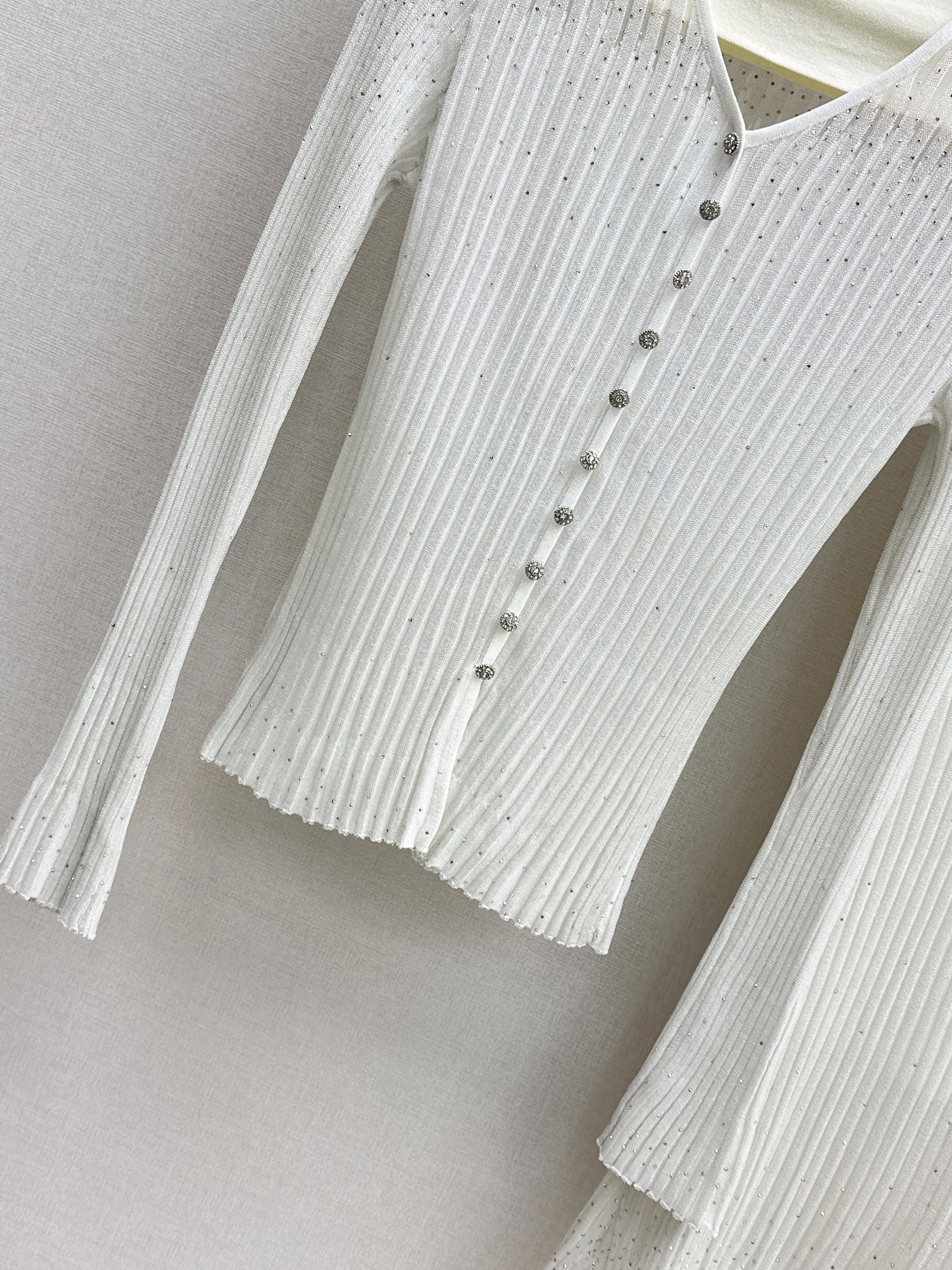 Chan 26ss rhinestone knit suit
