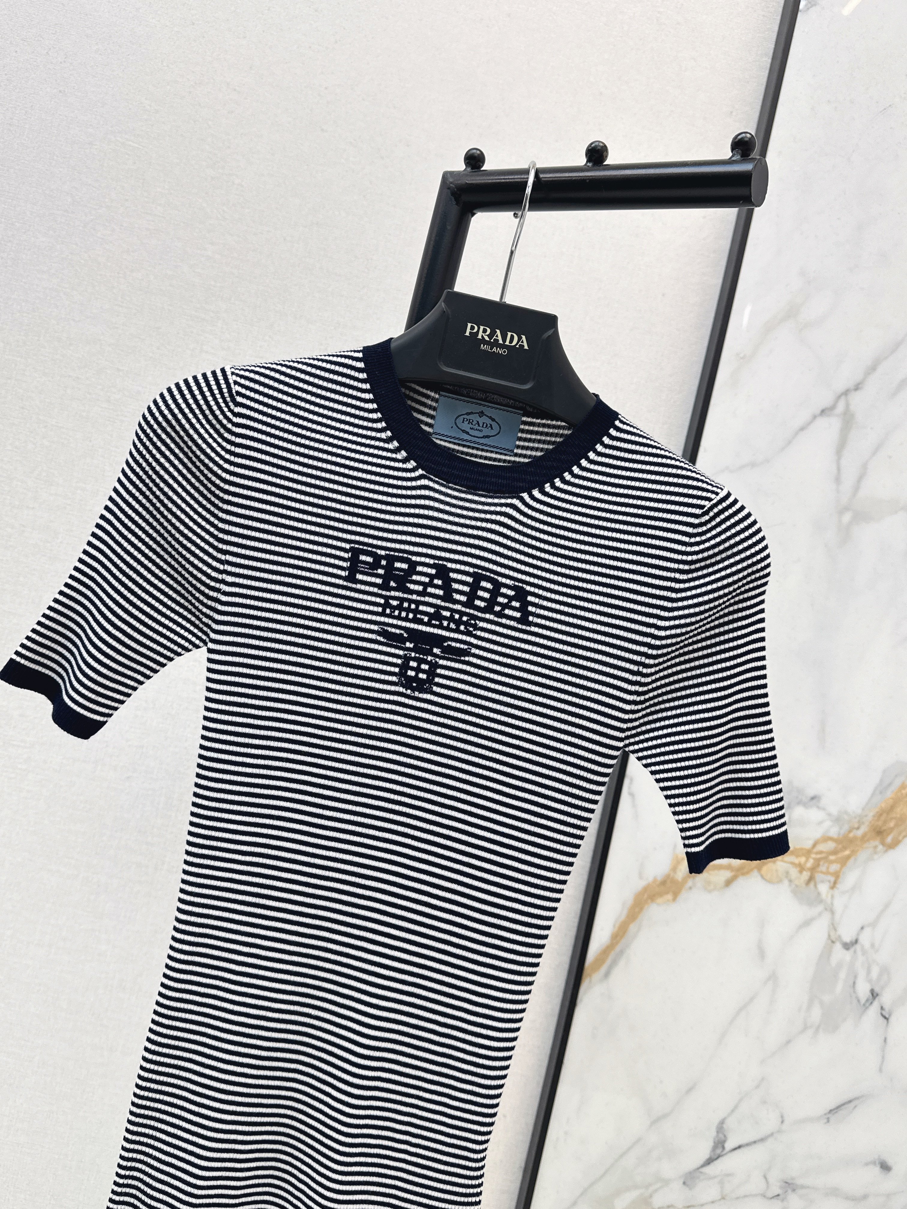 Pra 26ss stripe knitwear