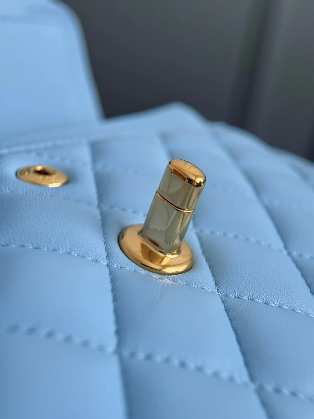 Chan cf23 chain shoulder bag