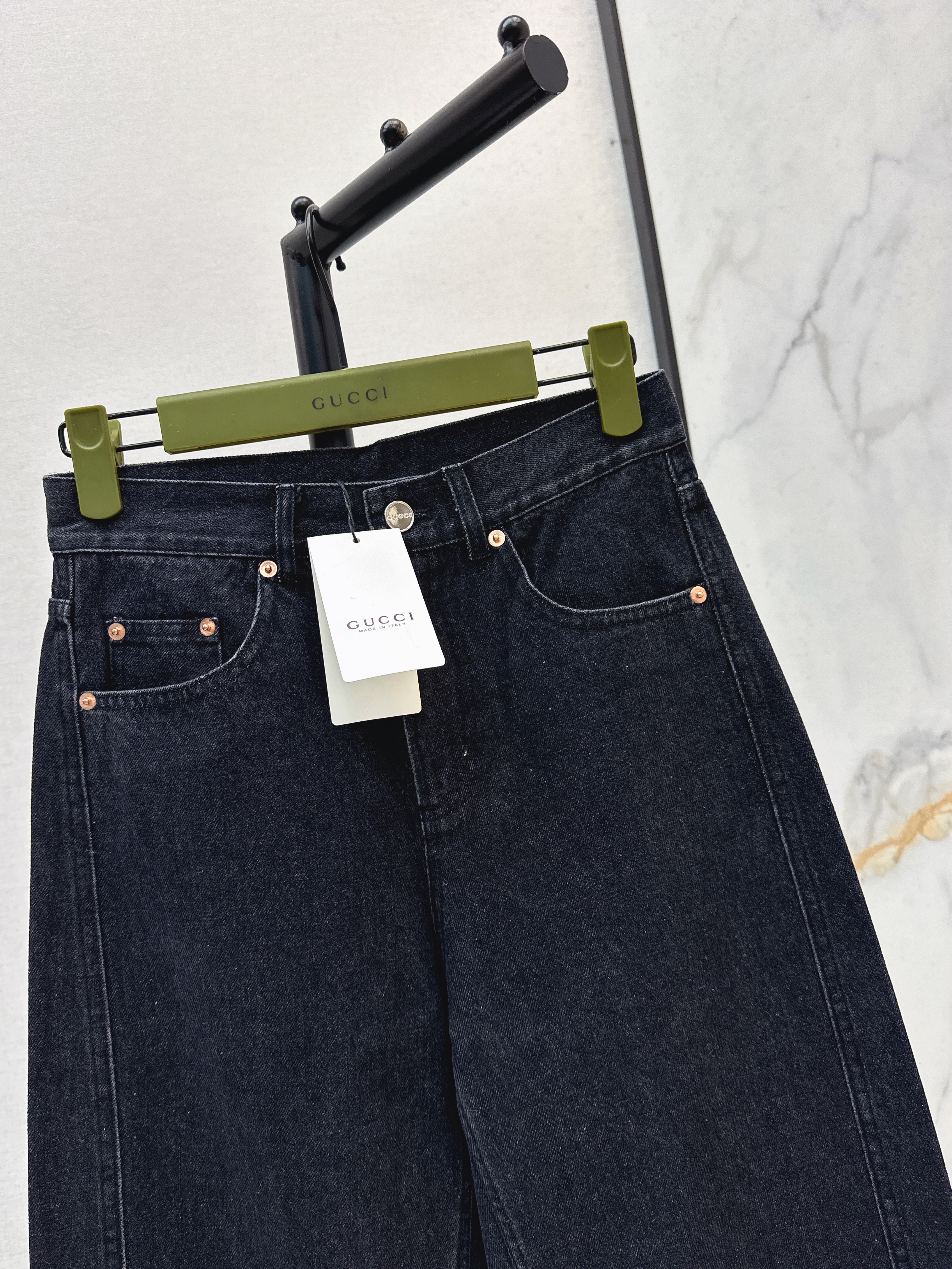 Guc 26ss wide-leg jeans