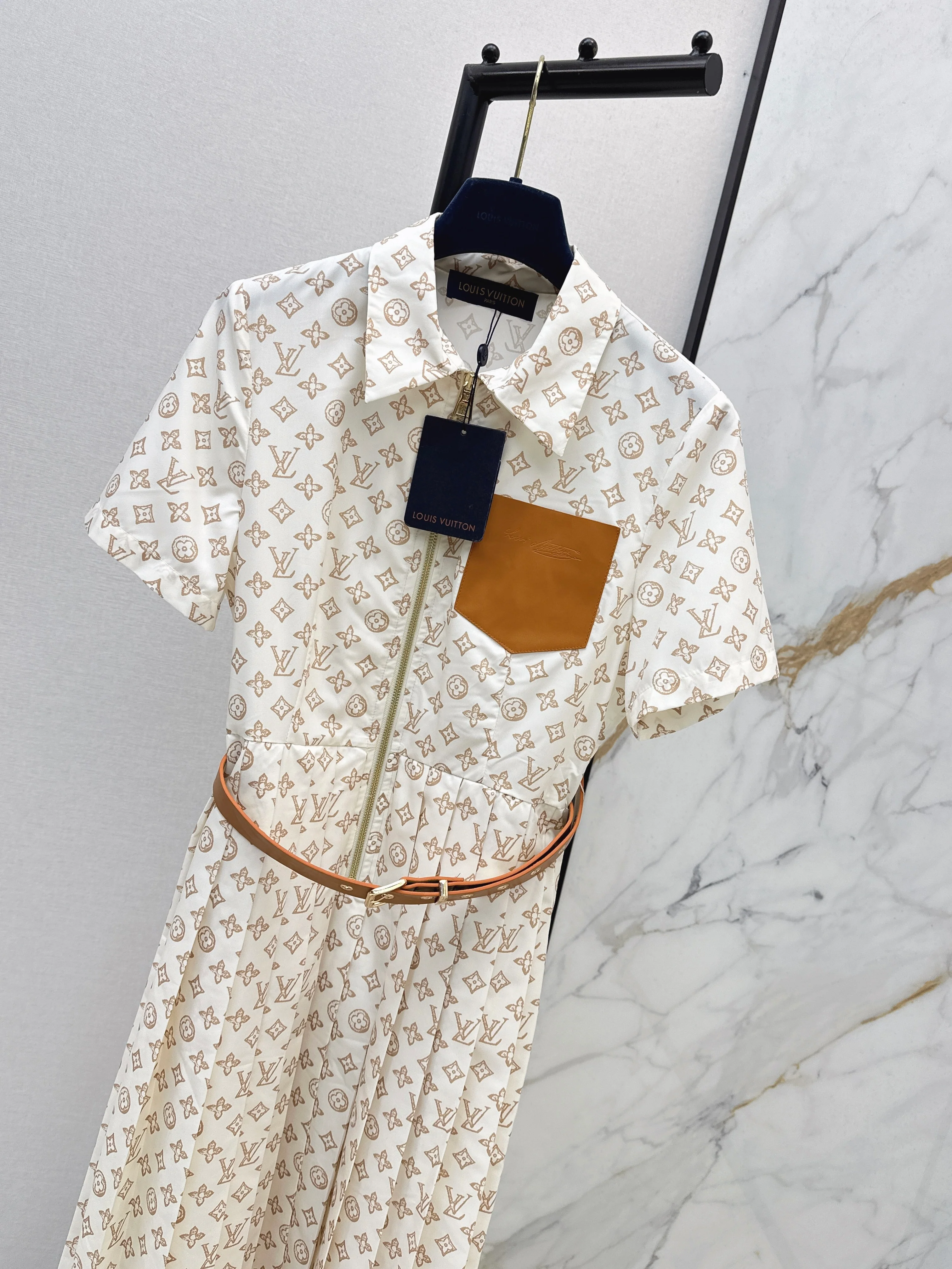 Louis 26ss print dress