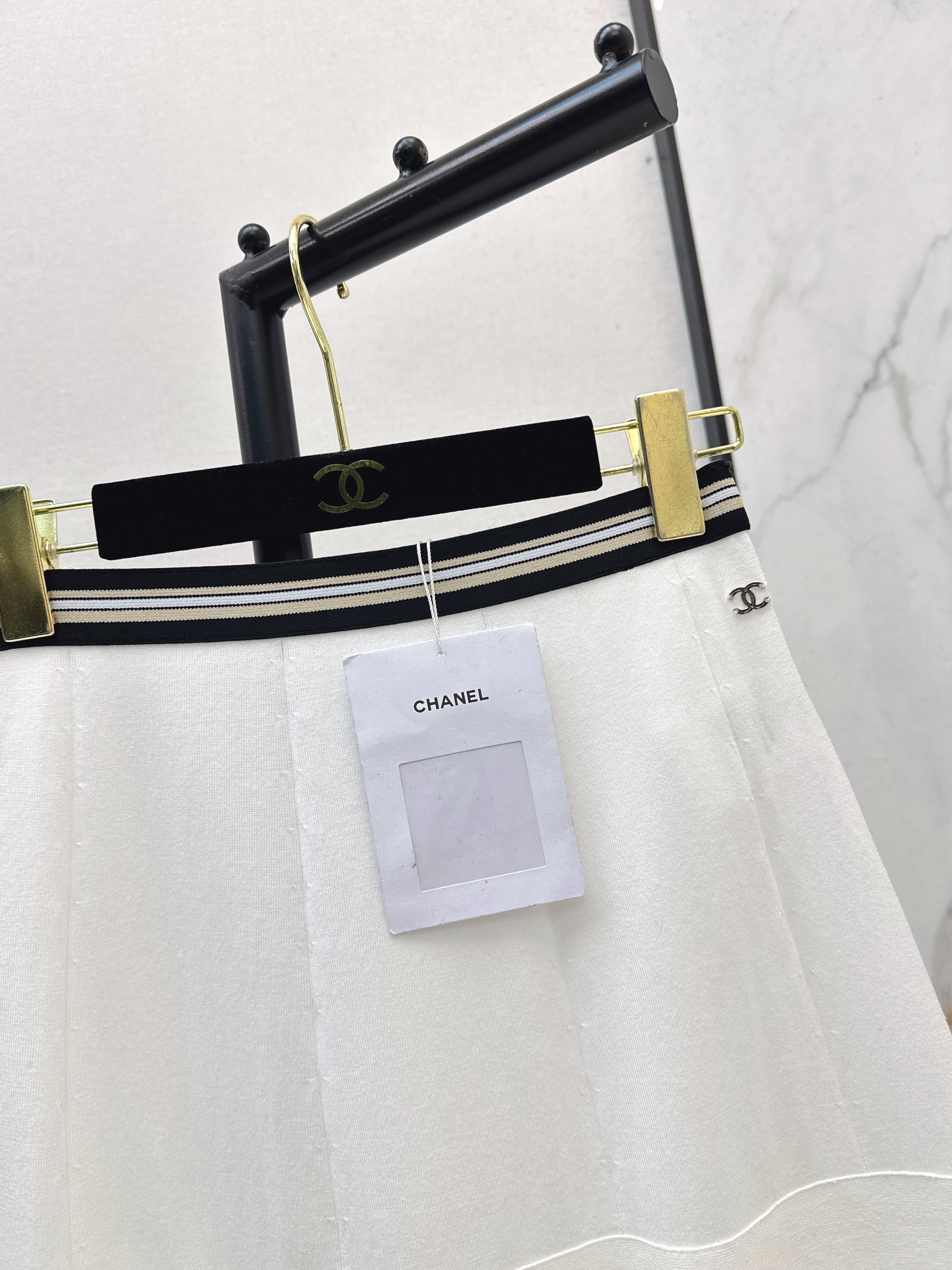 Chan 26ss A-line skirt