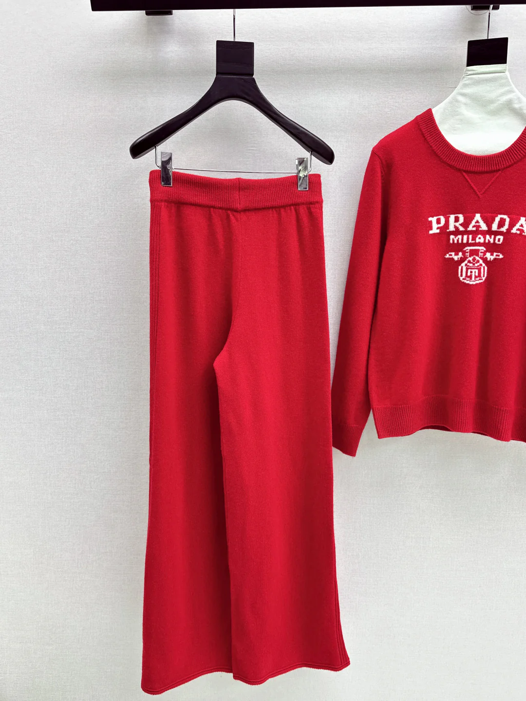 Pra 25fw sweater pants set