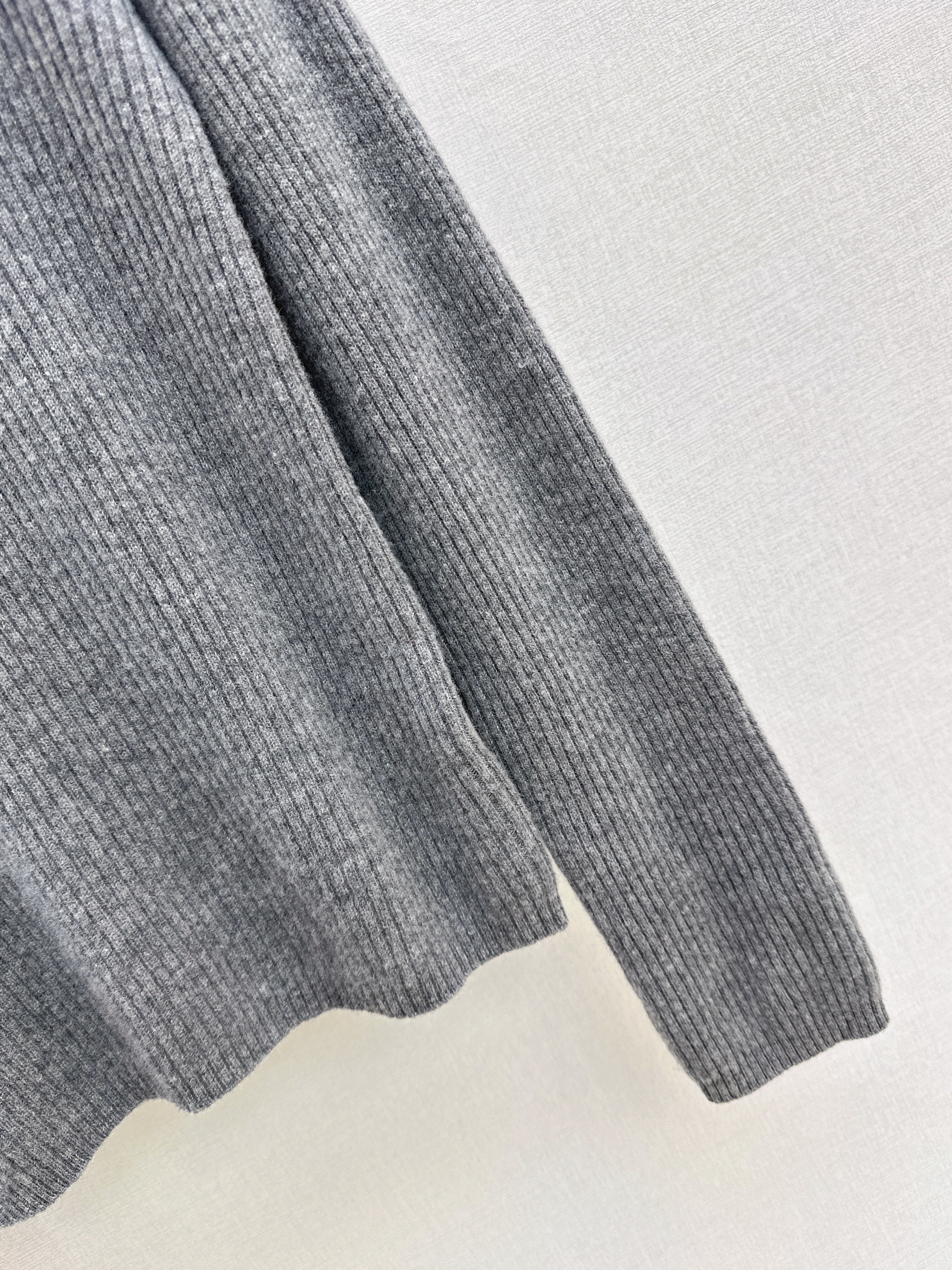 Brun 26ss zip-up sweater