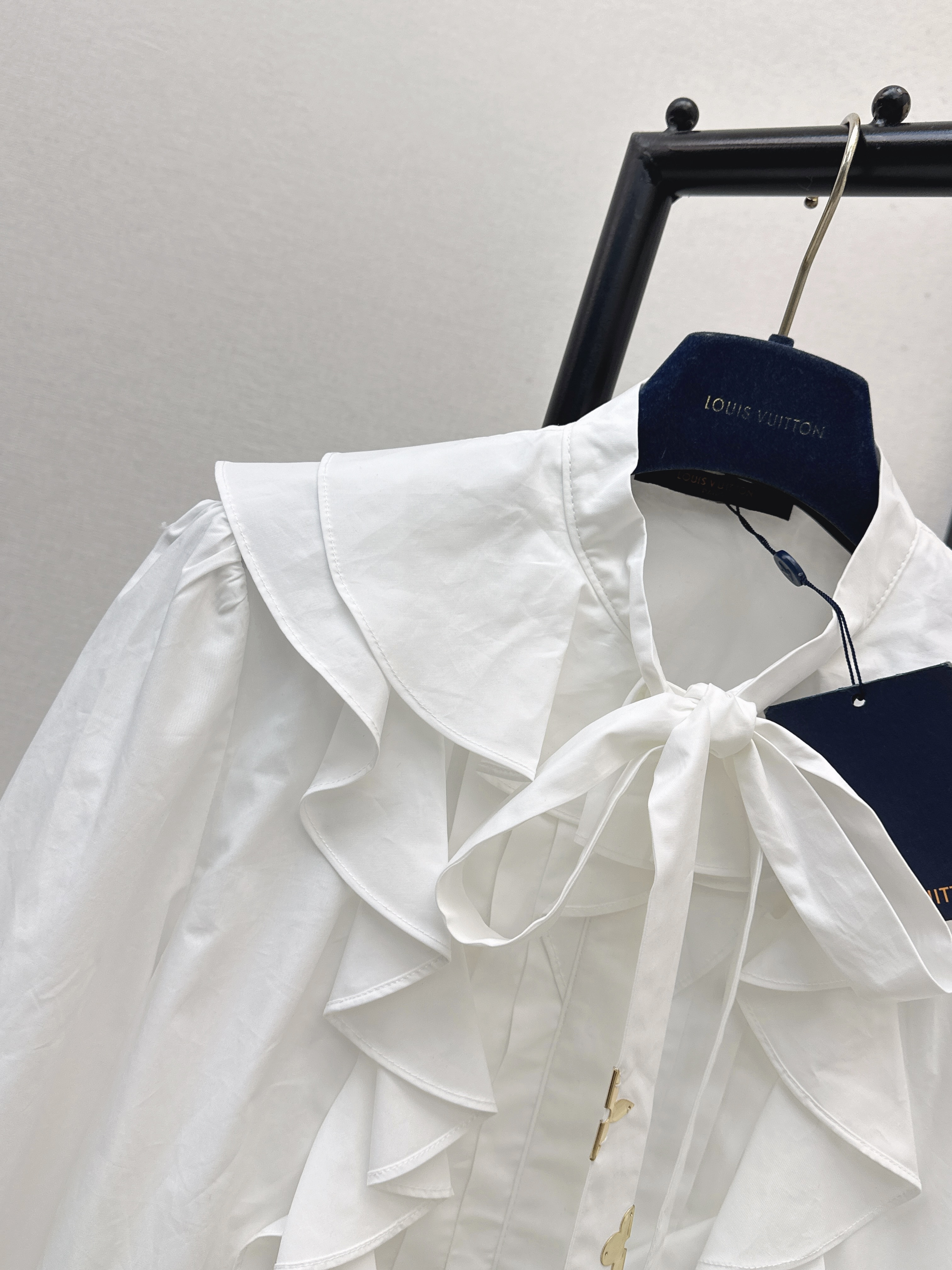 Loui 26ss ruffle shirt