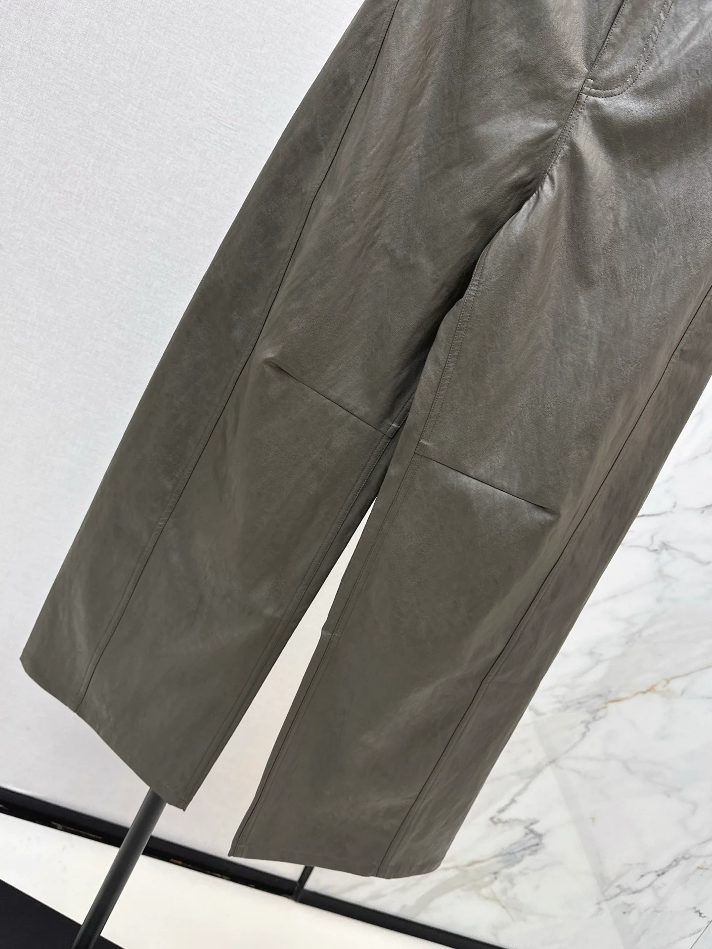 Row 25fw leather pants