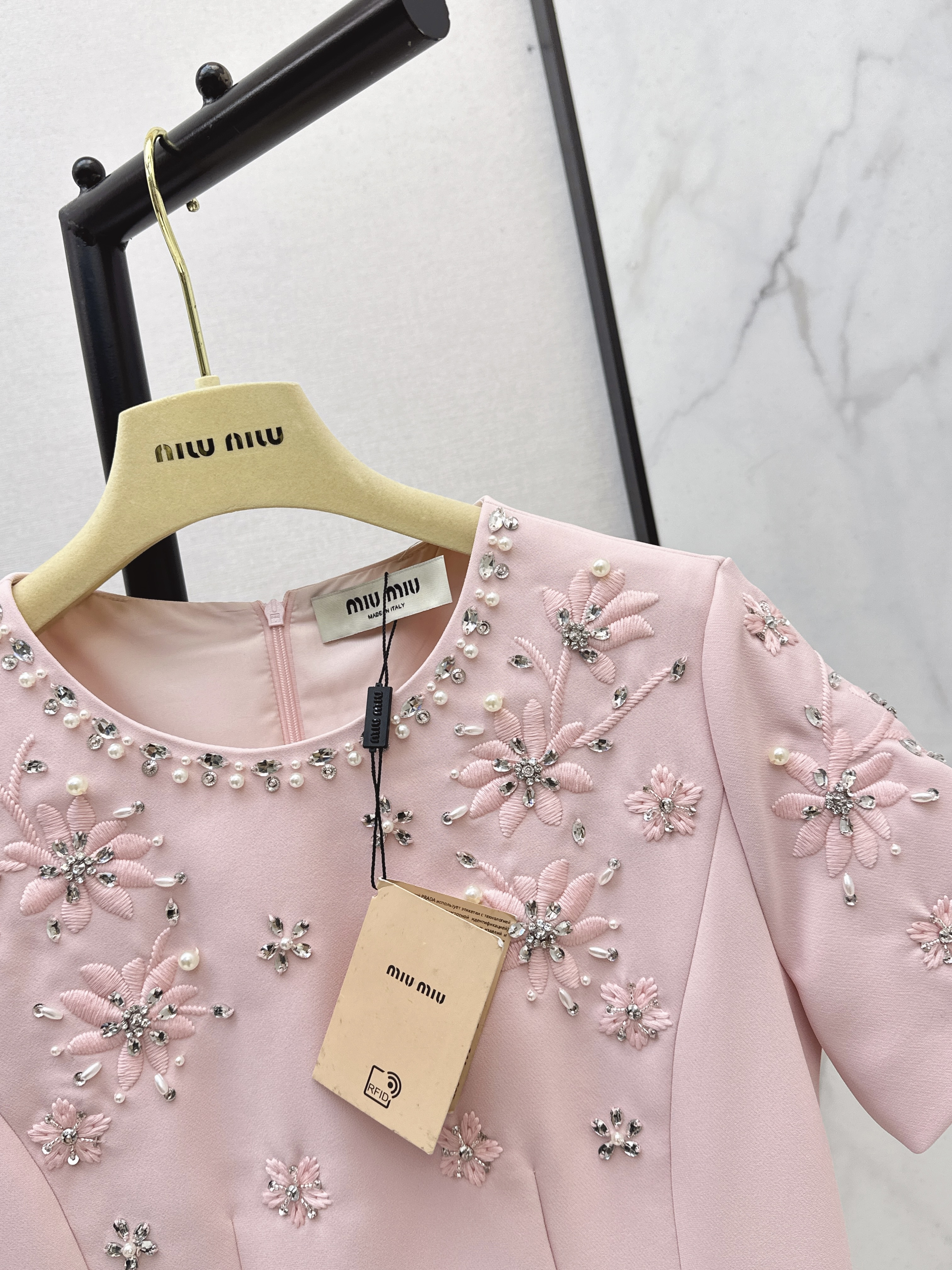 Miu 26ss embroidery dress
