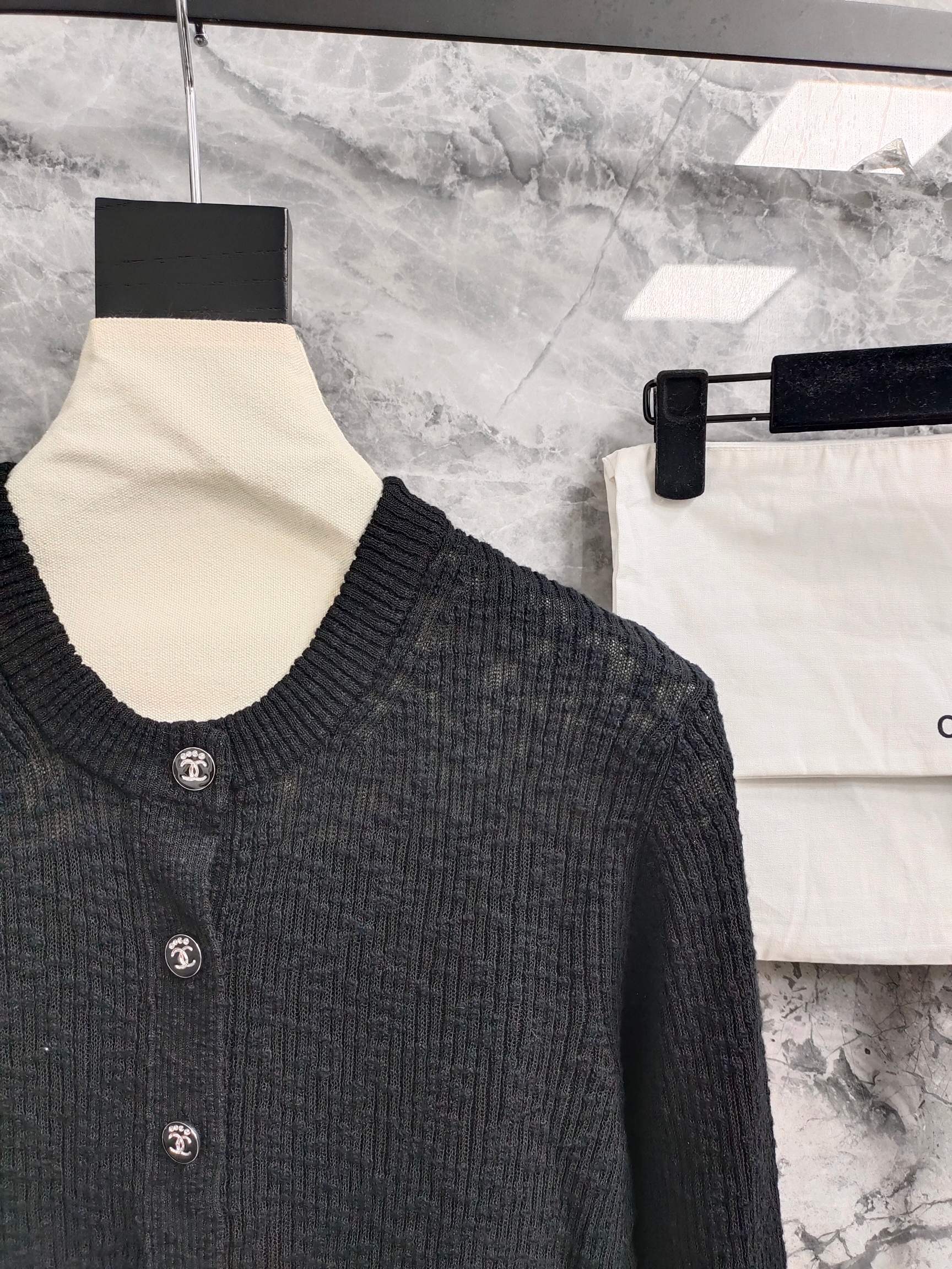 Chan 25ss knit cardigan