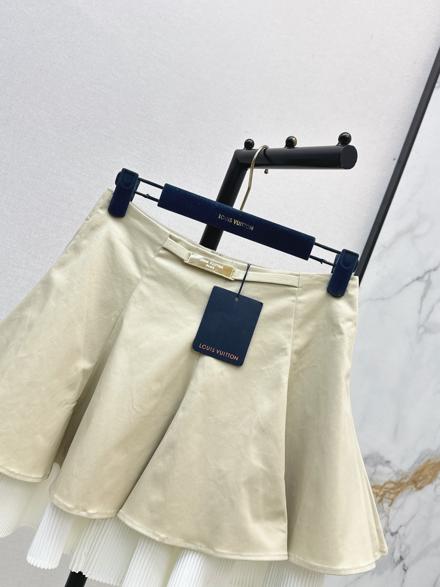 Loui 26ss contract pleated skirt