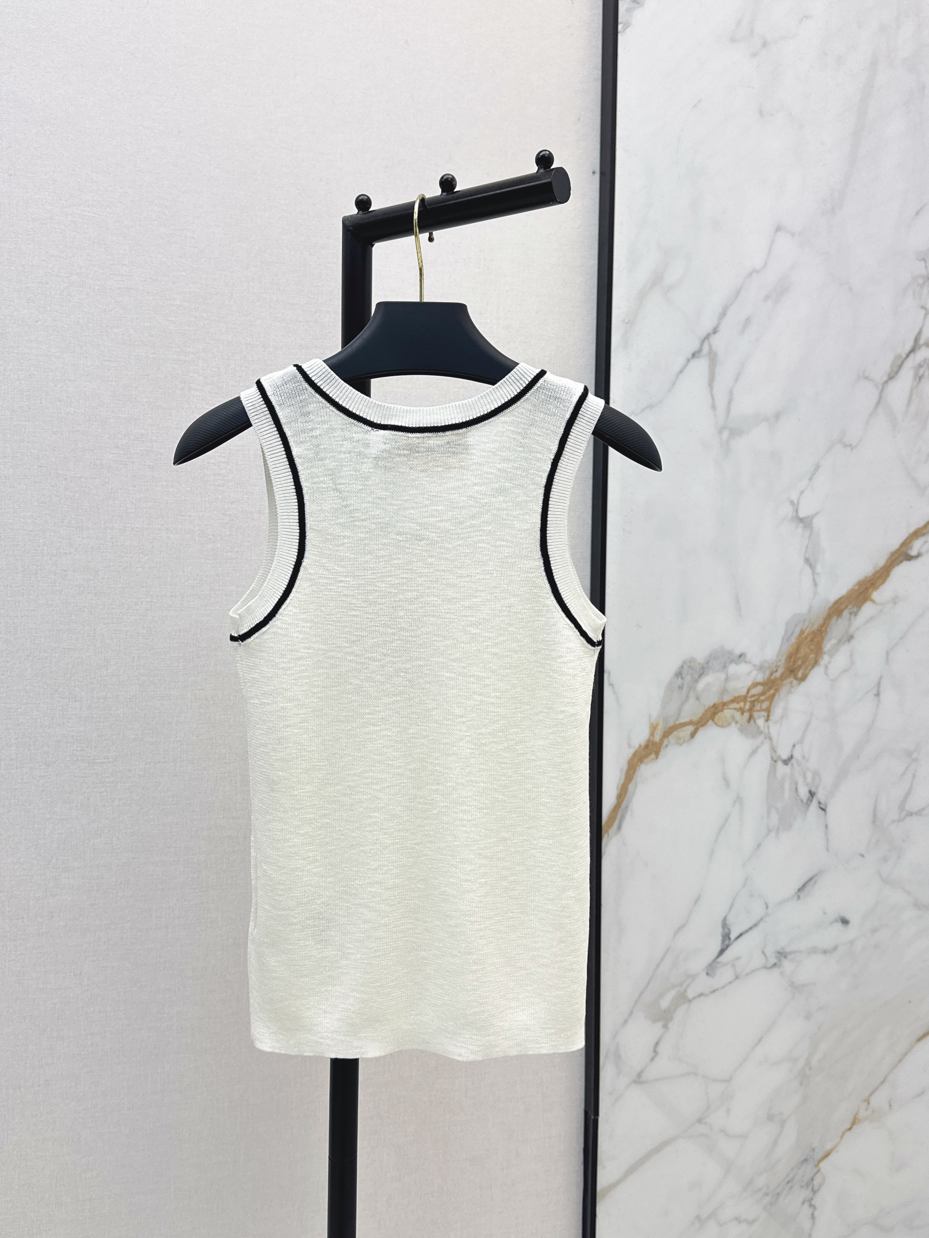 Valen 26ss knit vest