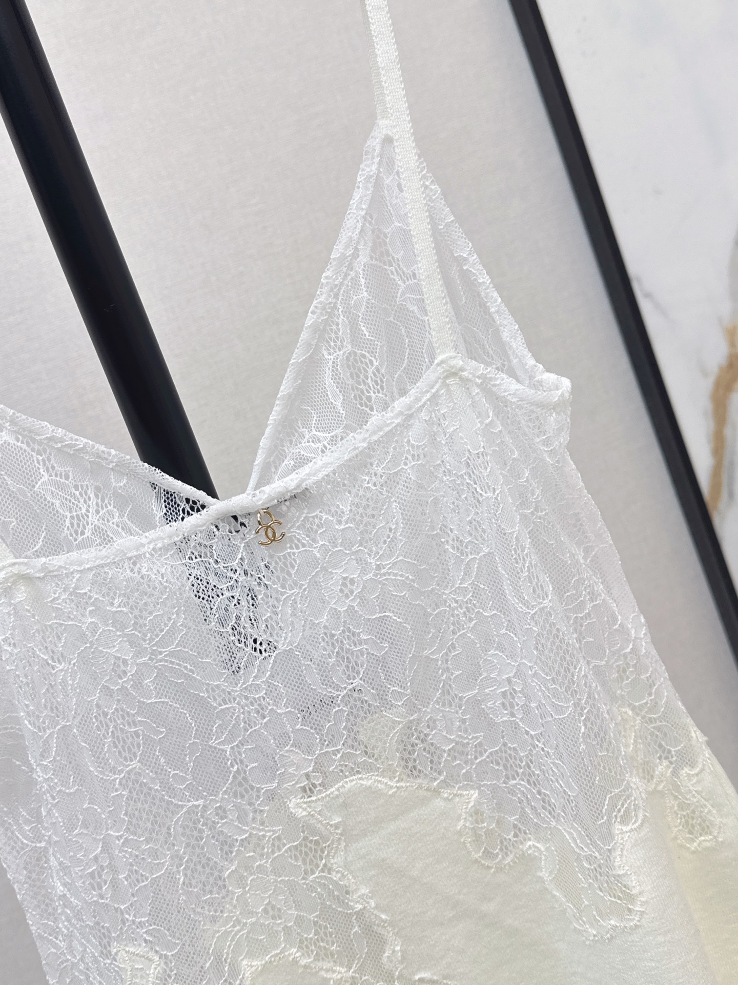 Chan 26ss lace camisole