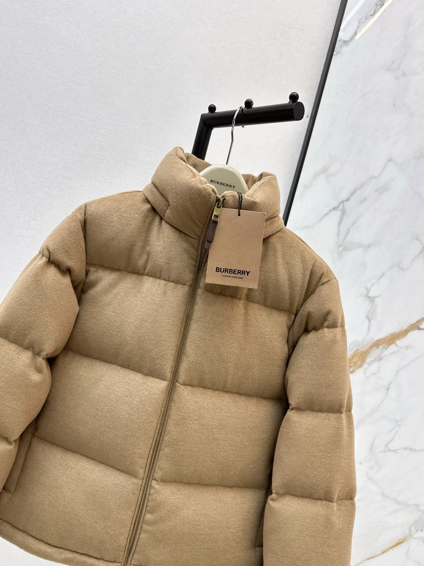 Burb 25fw down jacket