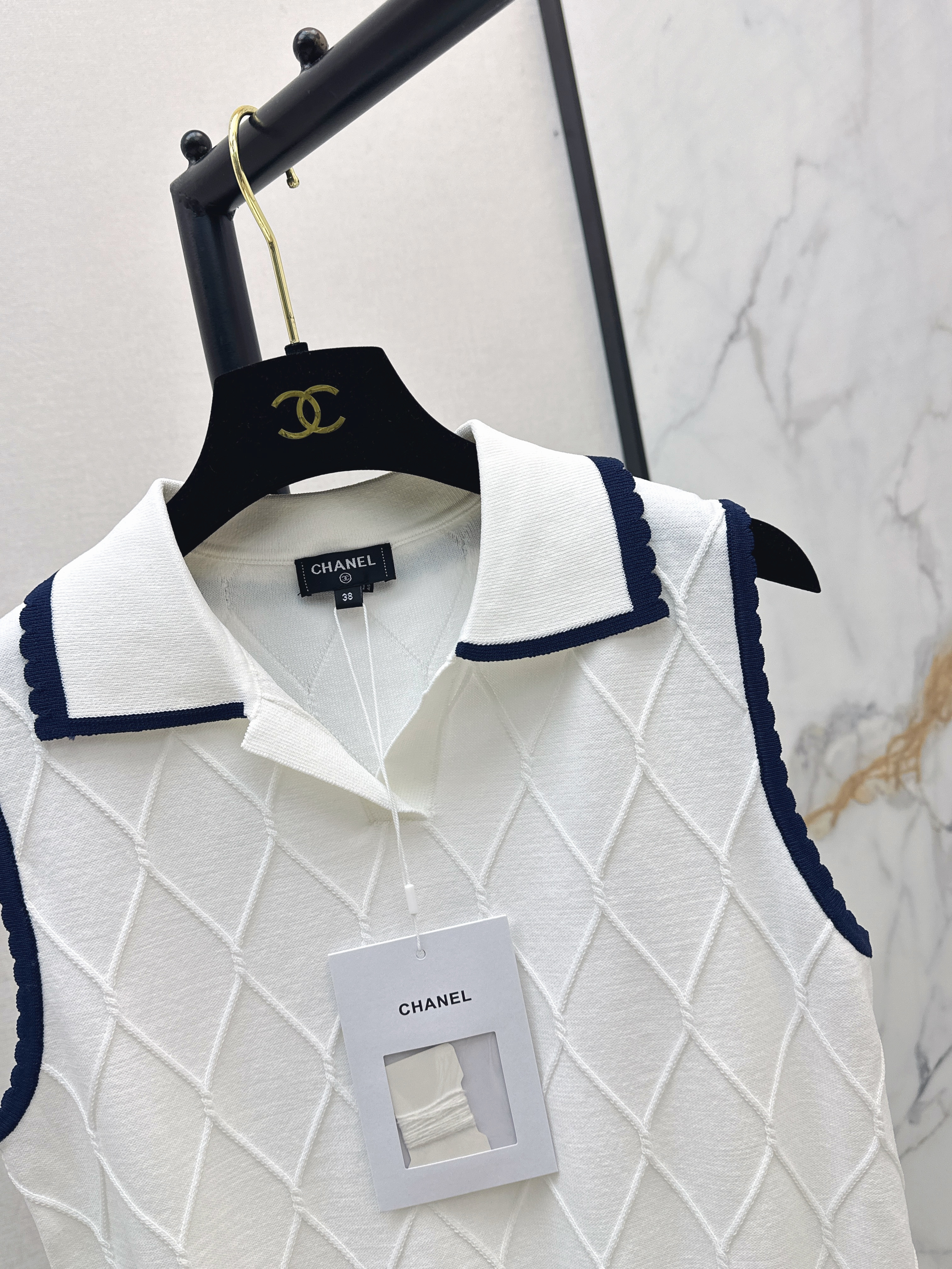 Chan 26ss sleeveless kniwear
