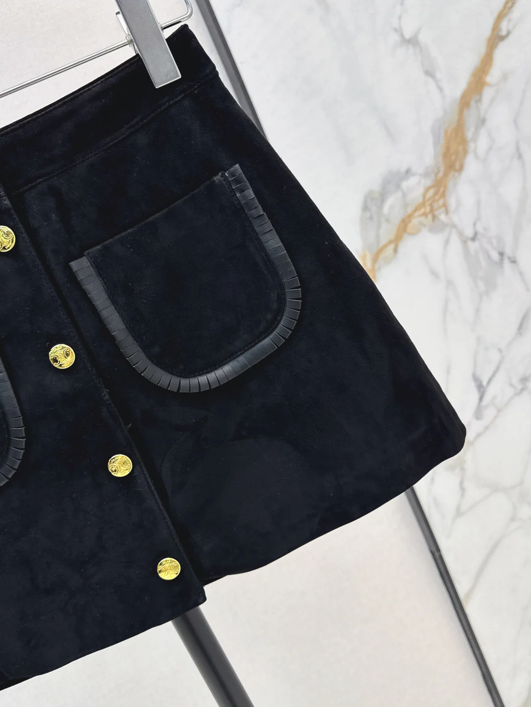 Celi 25fw suede skirt