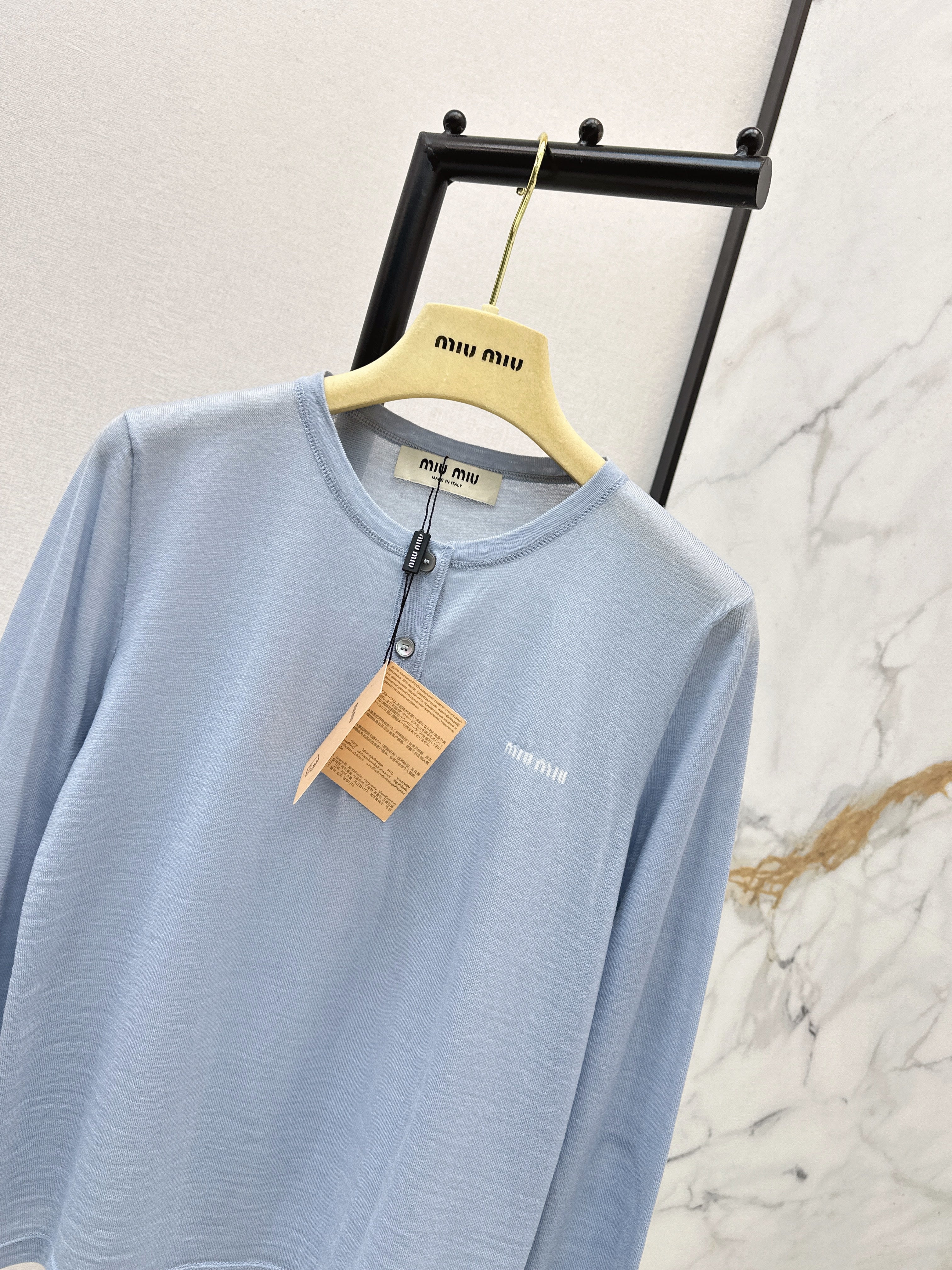Miu 26ss knitted sweater