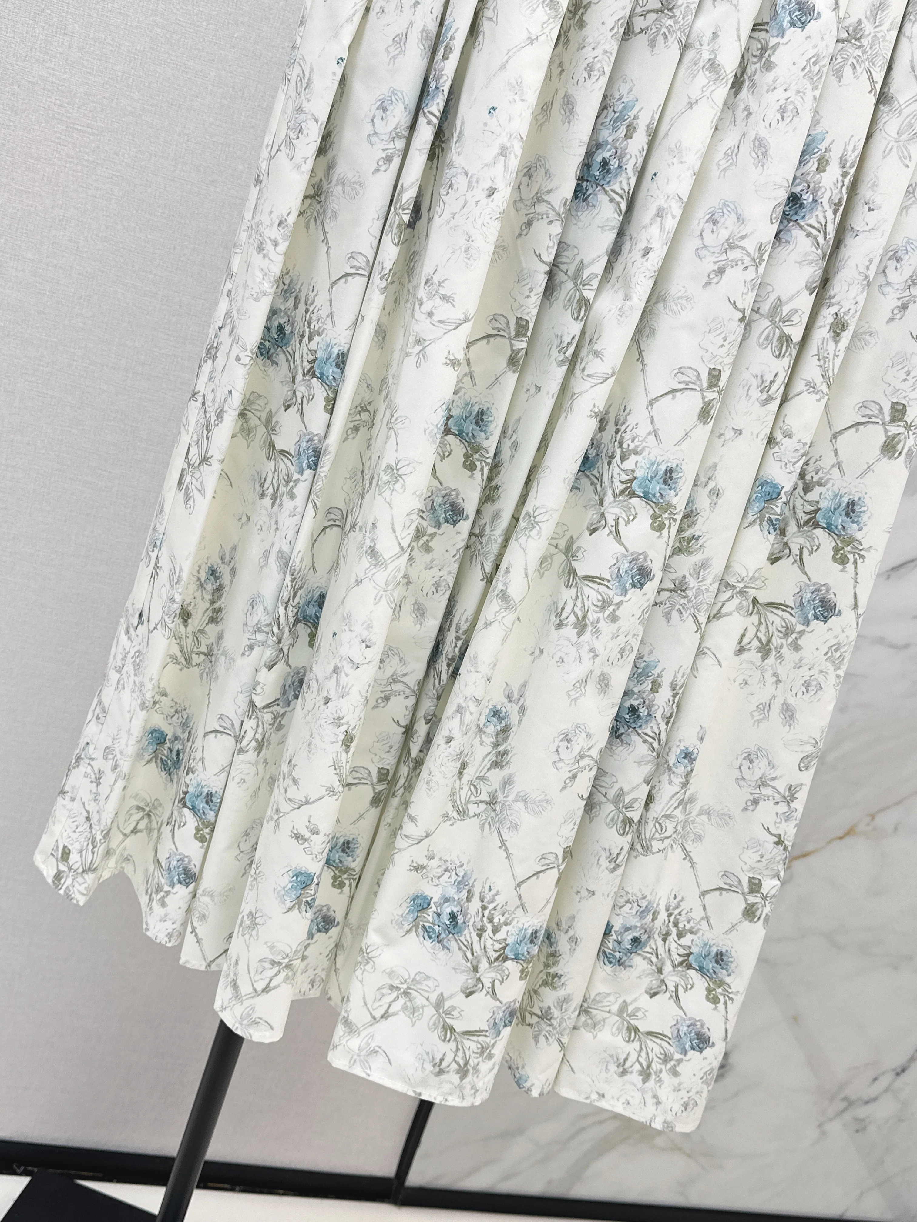 CD 26ss print pleated skirts