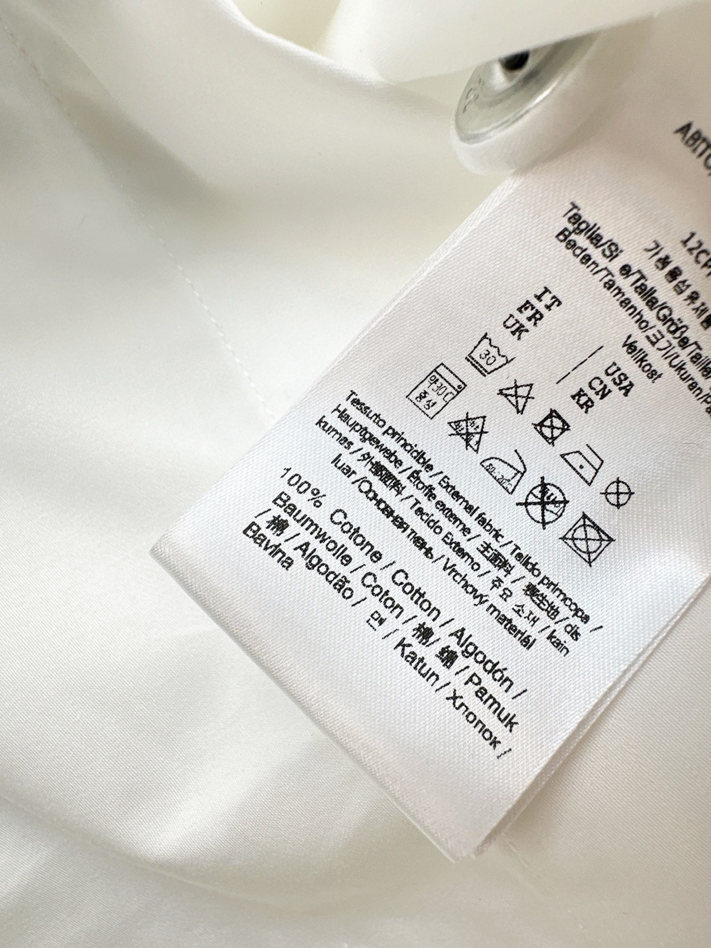 Fen 26ss cropped shirt