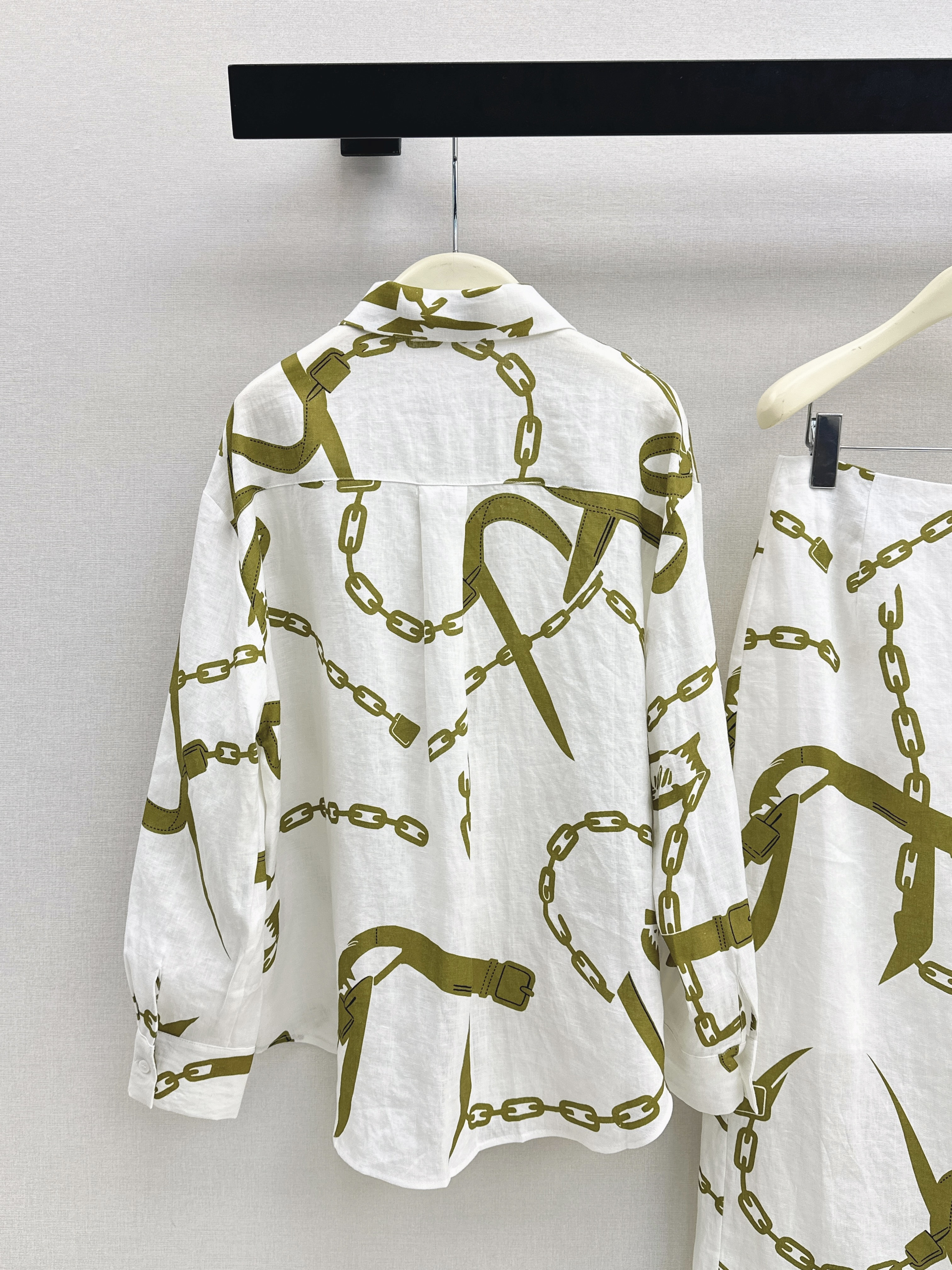 Herm 26ss print shirt skirt set