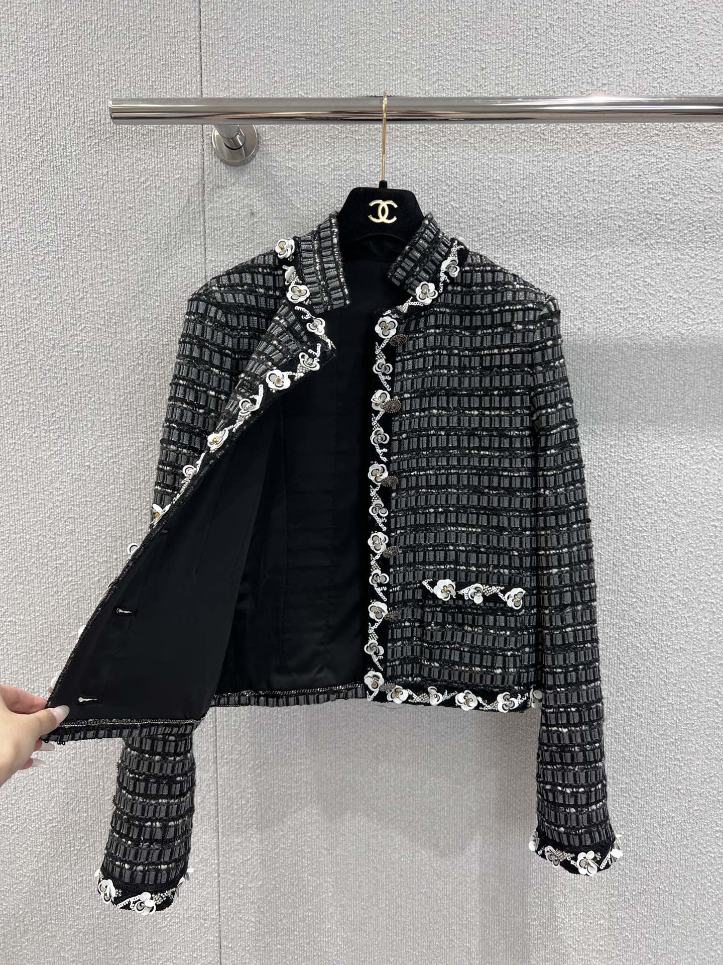 Chan 25fw tweed jacket
