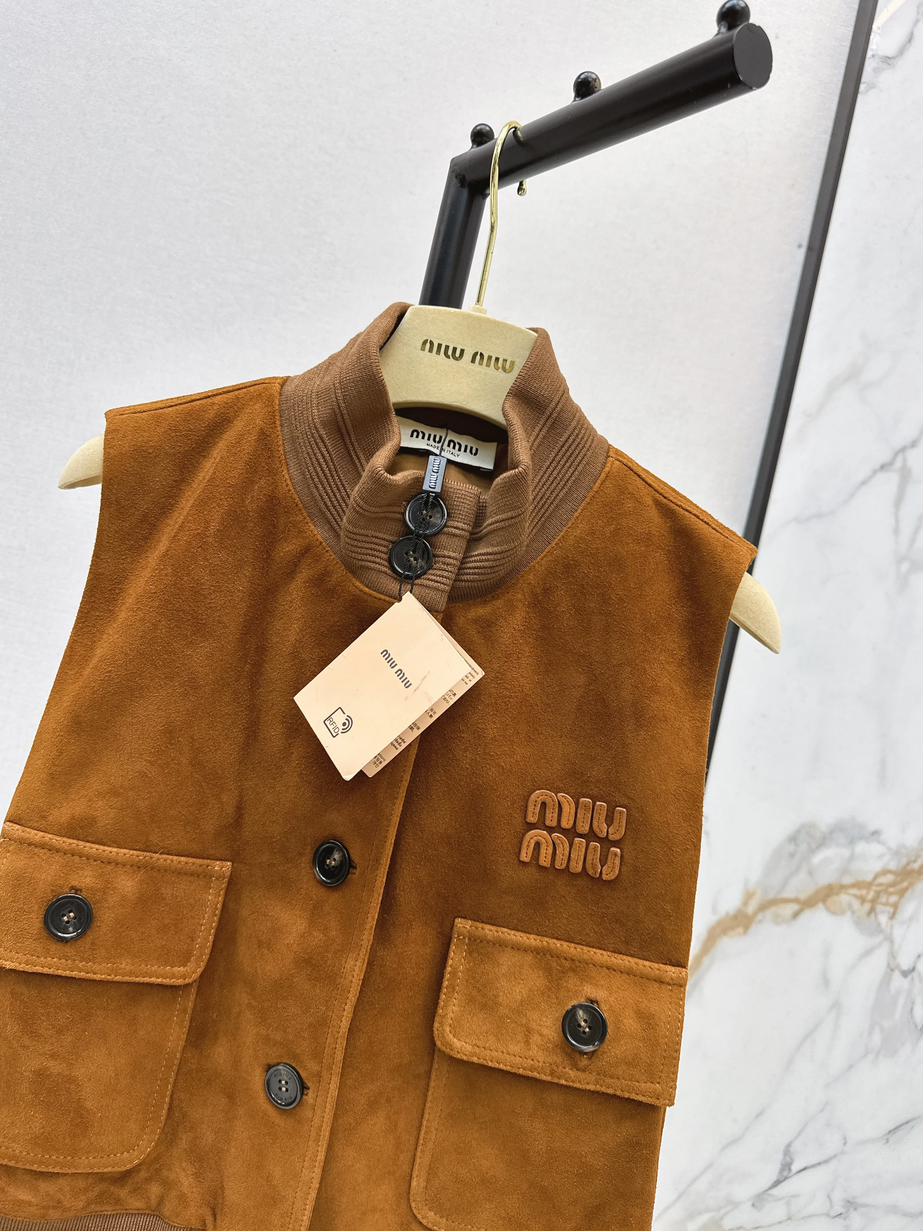 Miu 26ss suede vest jacket