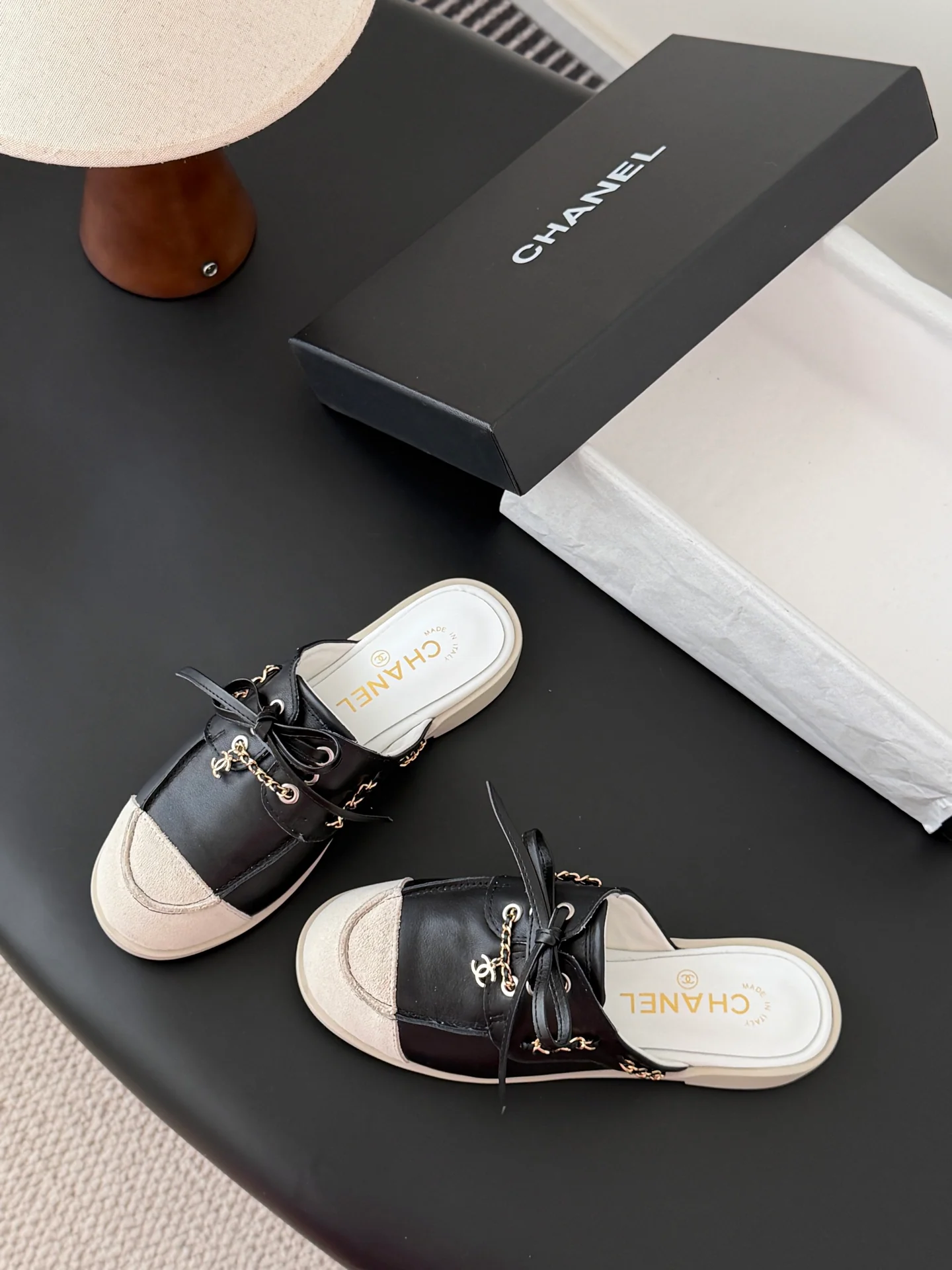 Chan 26ss slip-on shoes
