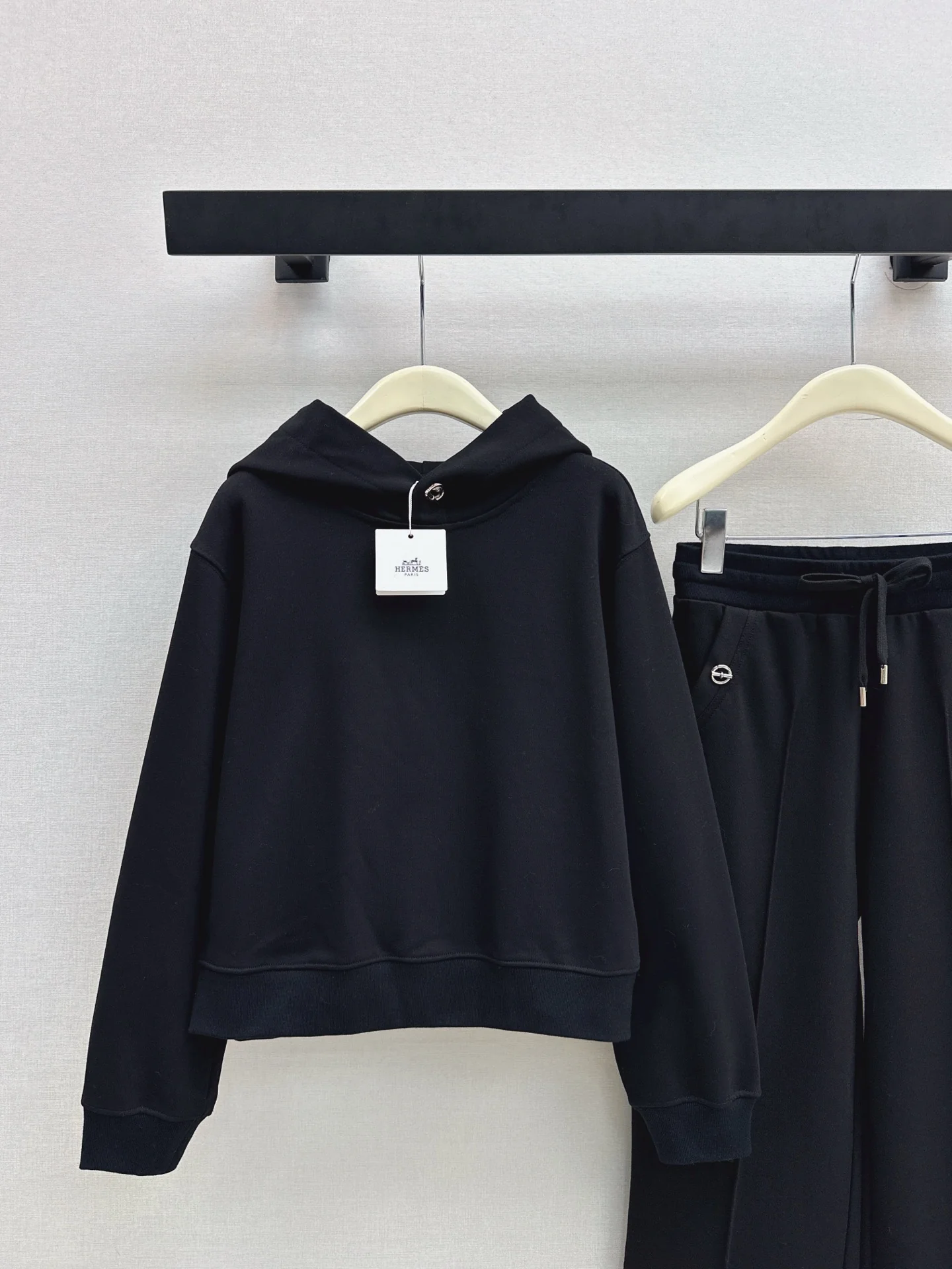 Herm 25fw sweatsuit hoodie pants outfit sets