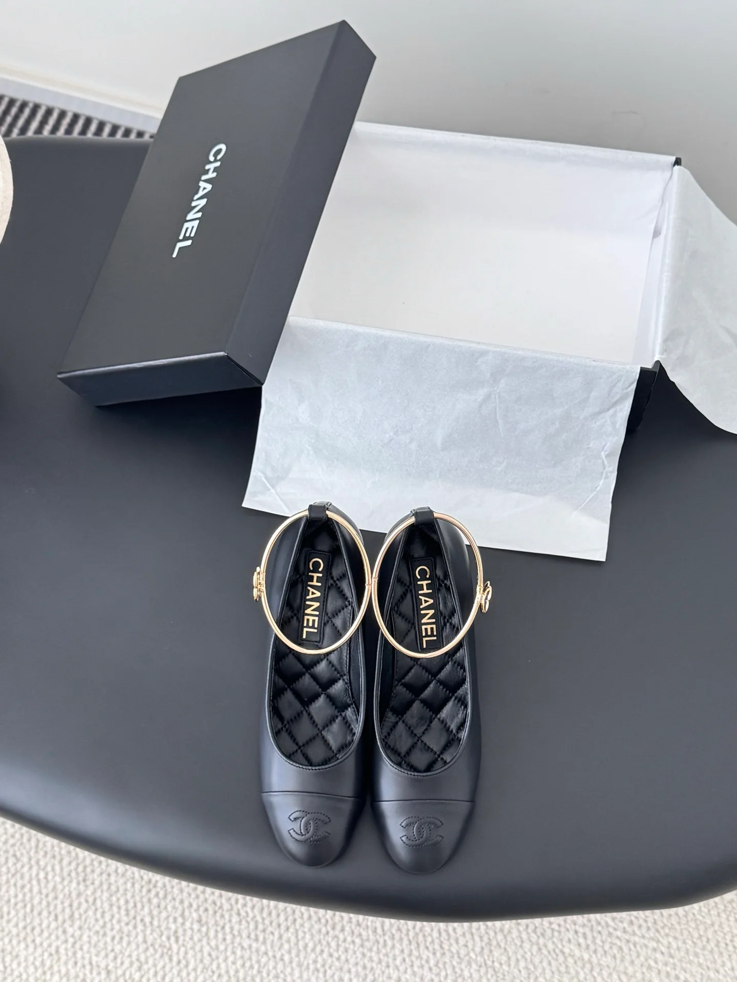Chan 25fw chunky heels