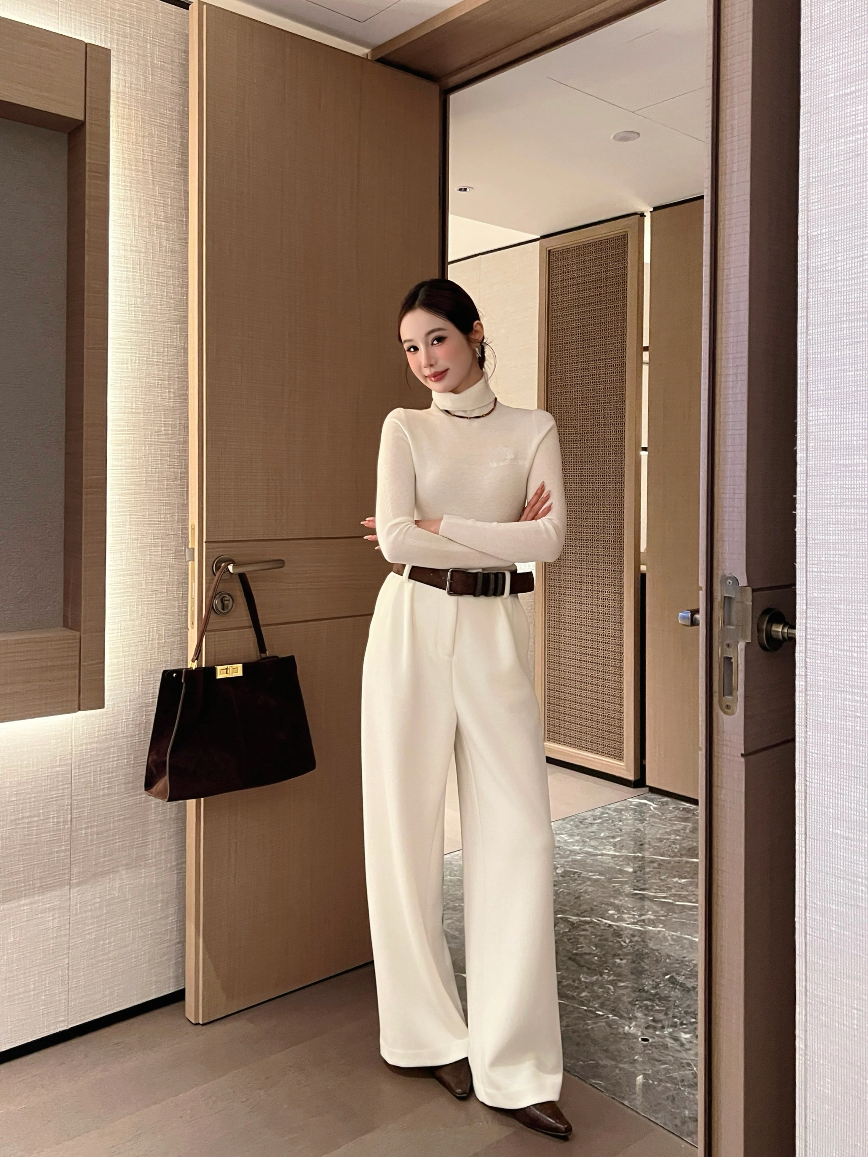 Brun 26ss straight pants with belted