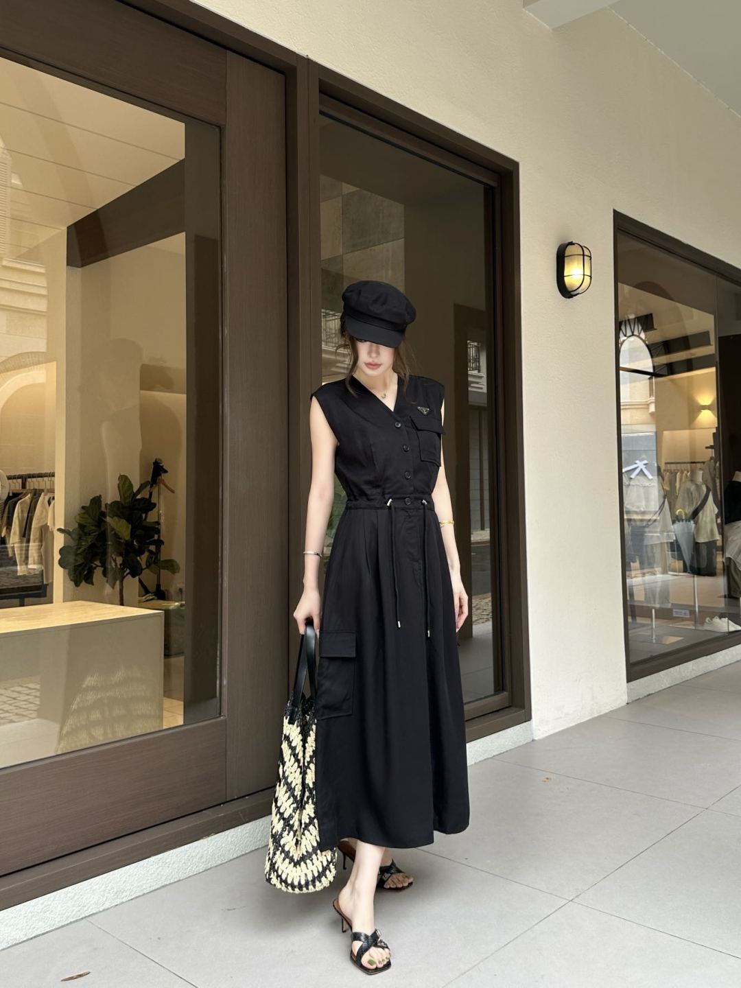 Pra 26ss drawsting sleeveless dress
